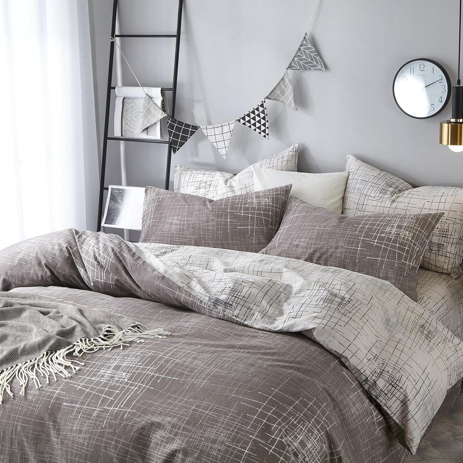 VM VOUGEMARKET Abstract Duvet Cover Set for Modern Bedding