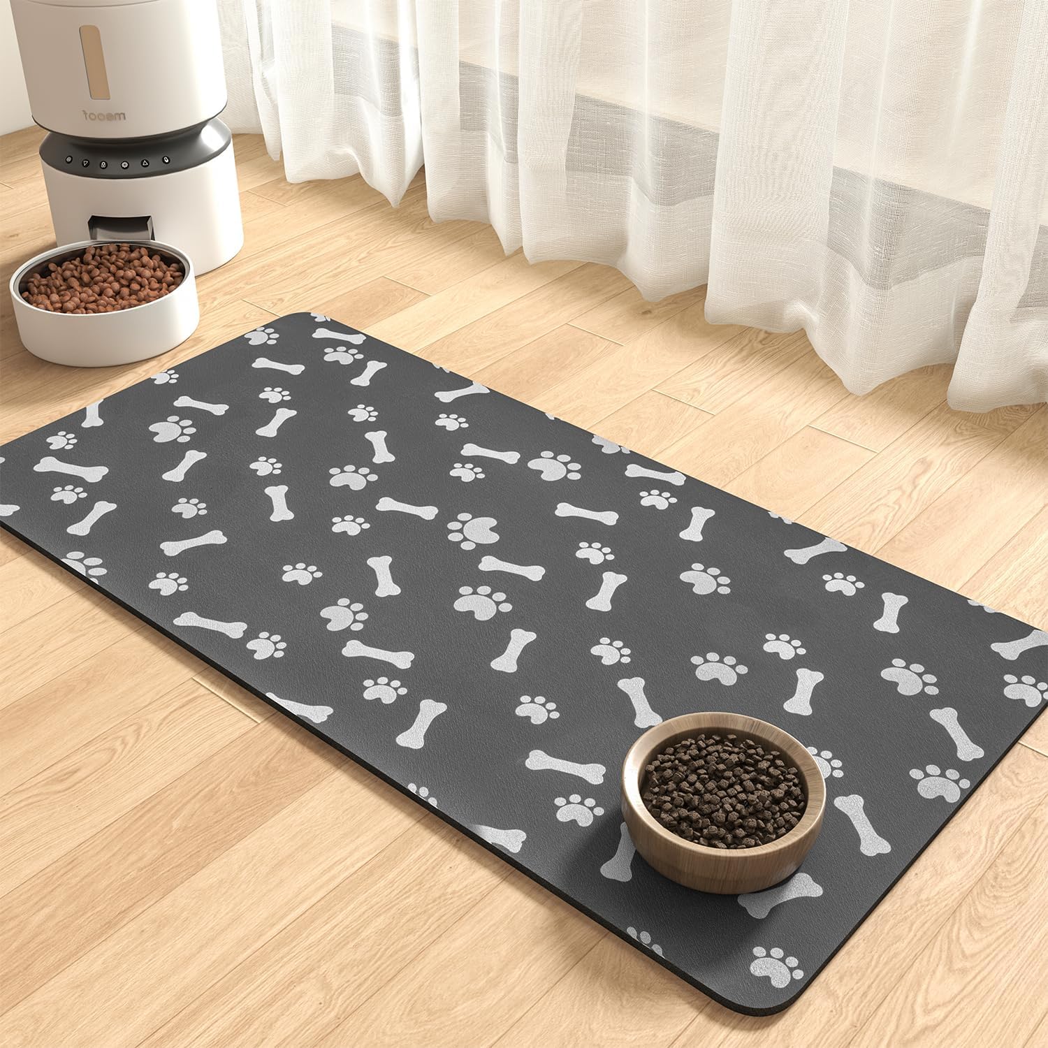 MontVoo Dog Food Mat for Messy Drinkers - Quick Dry & No Stains