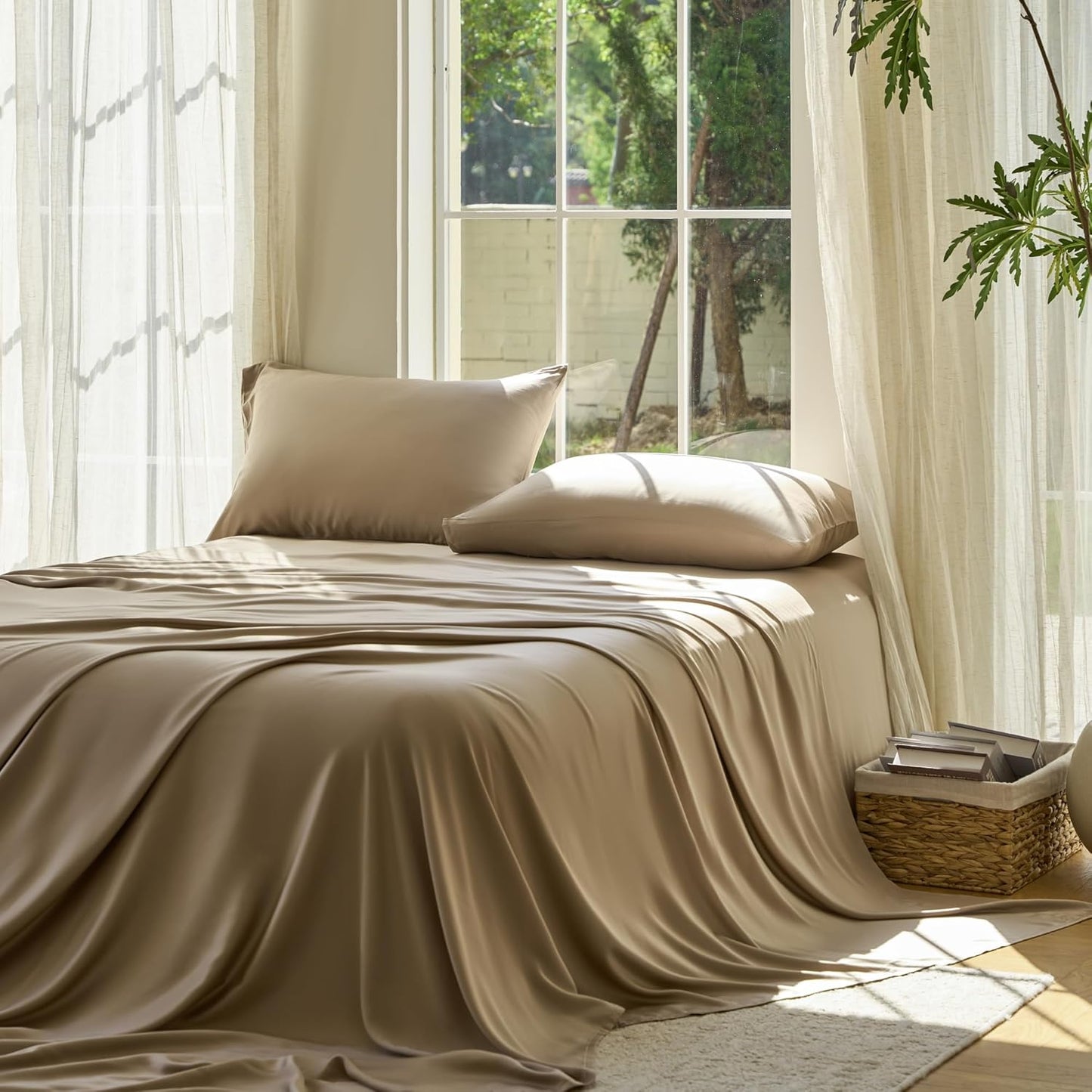 DOZ Bamboo Sheet Set - Buttery Soft, Cooling, Deep Pocket Design