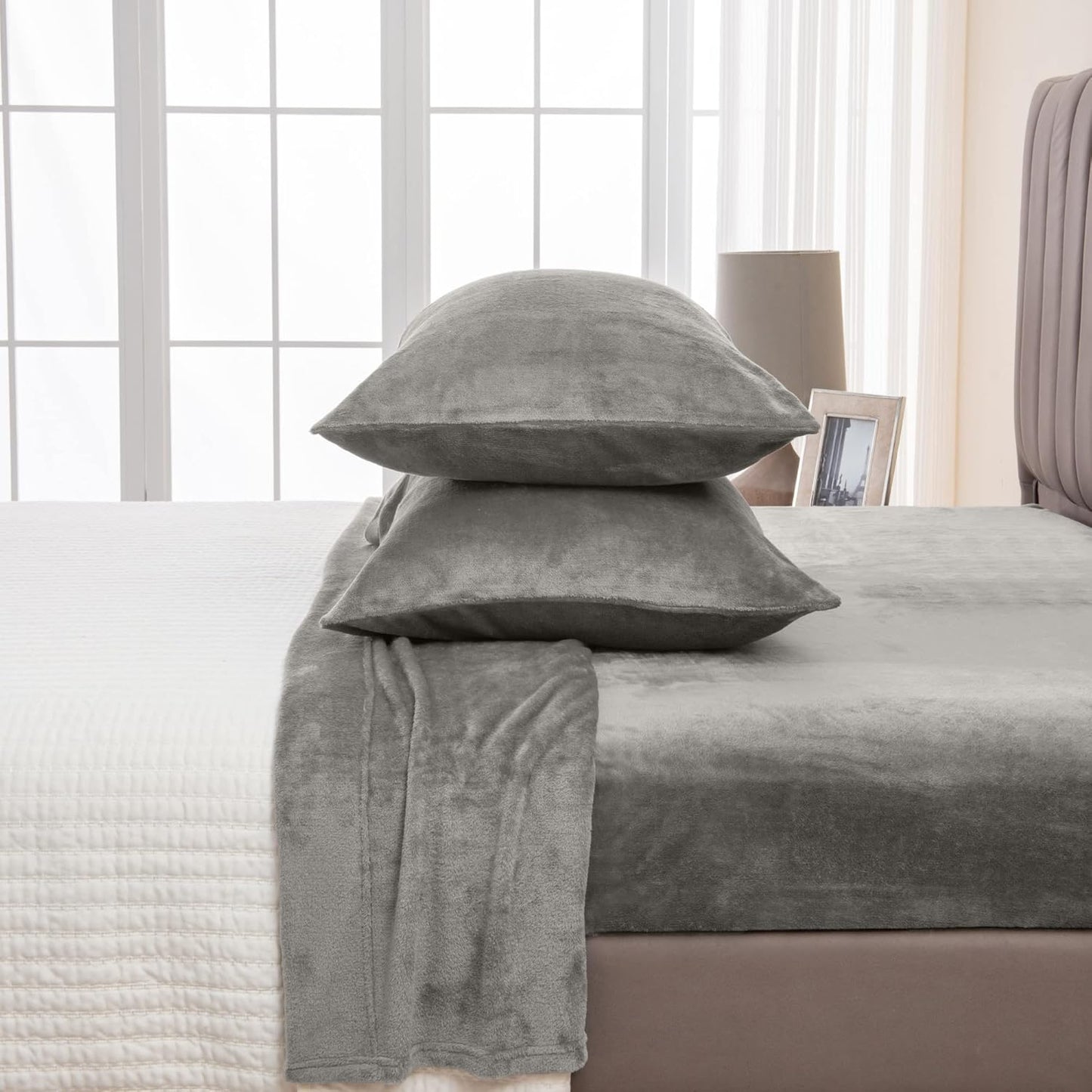 Luxurious Velvet Plush Micro Fleece Queen Size Sheet Set