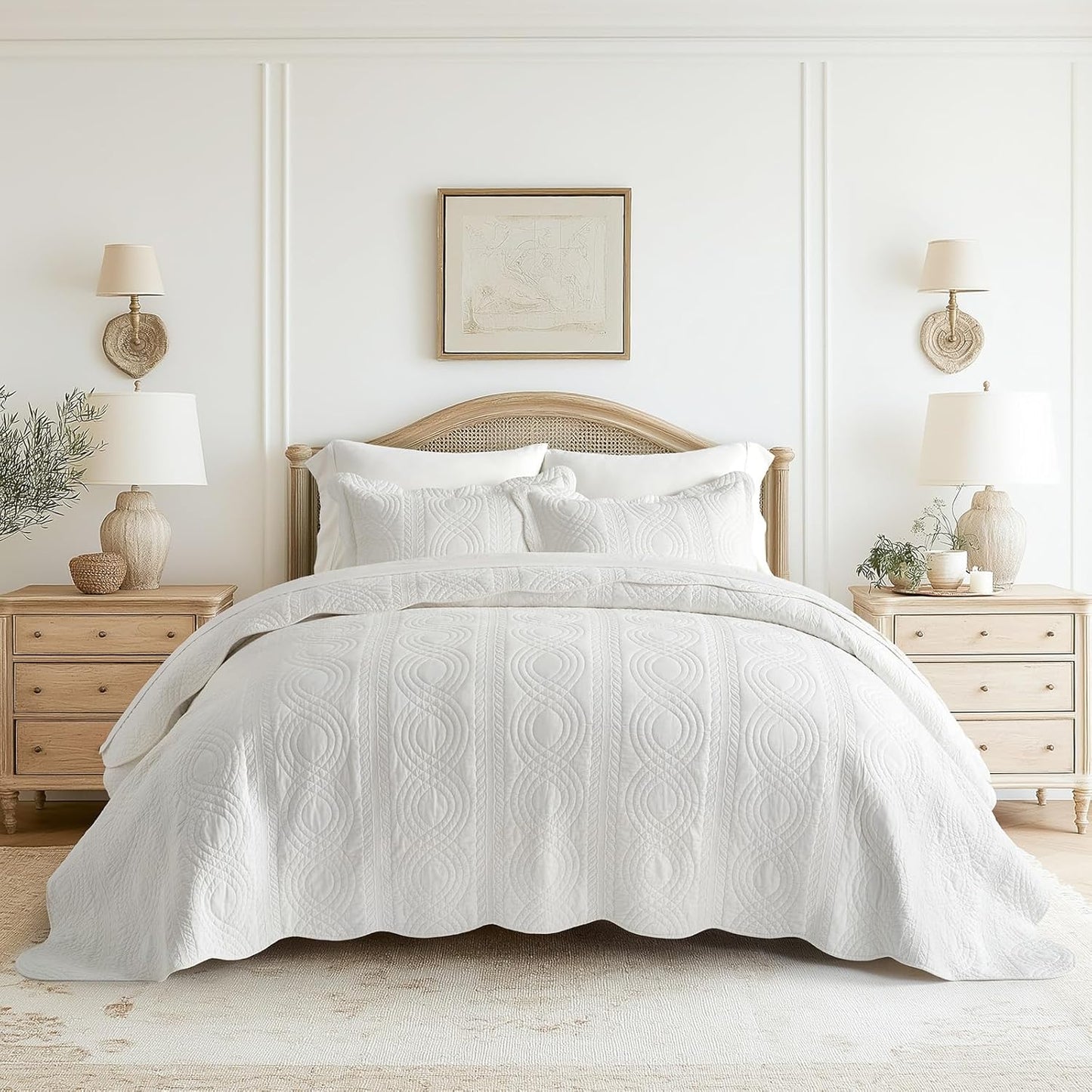 100% Cotton Scallop Quilt Set for Cozy and Elegant Bedding
