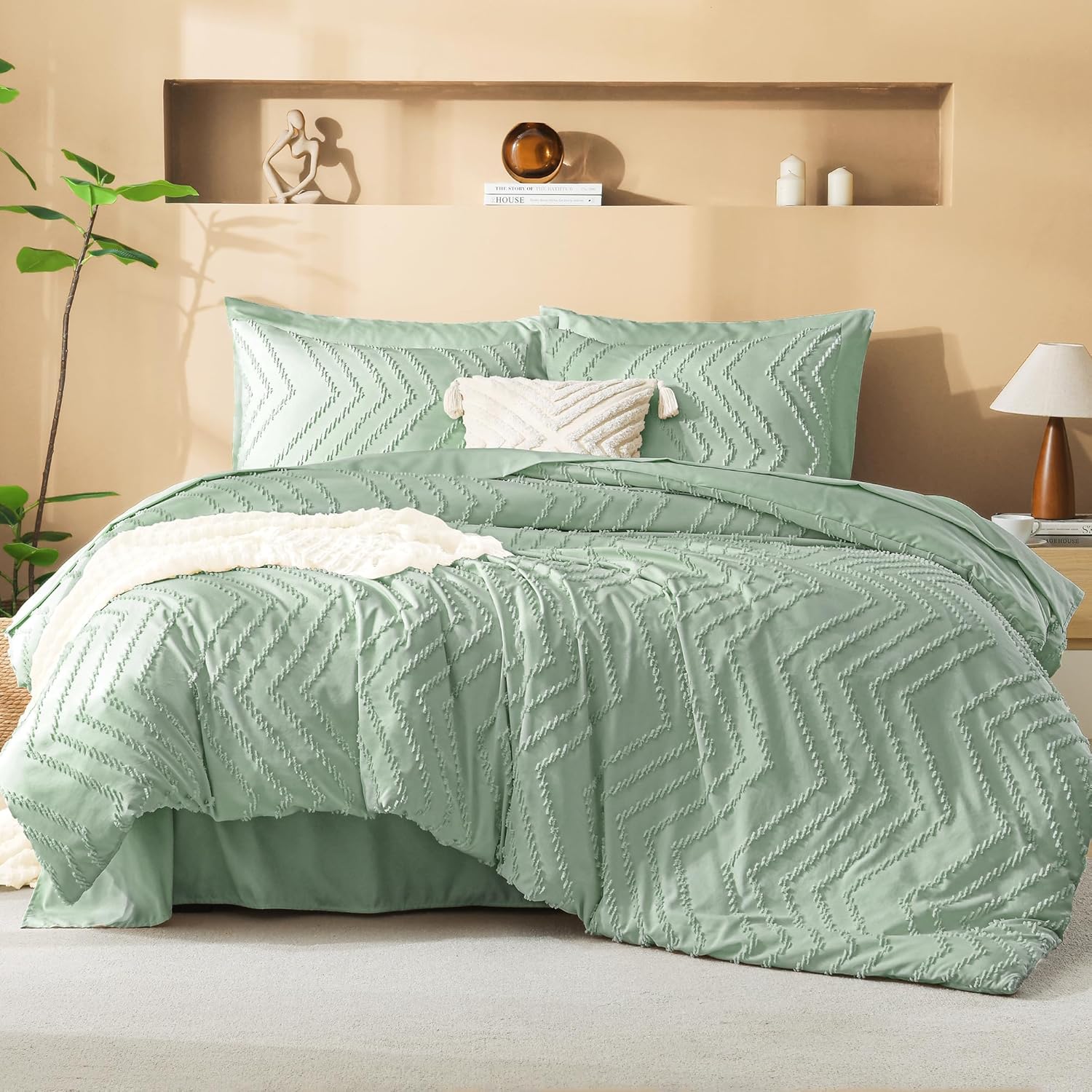 Litanika Super King Size Comforter Set with Sheets in Sage Green