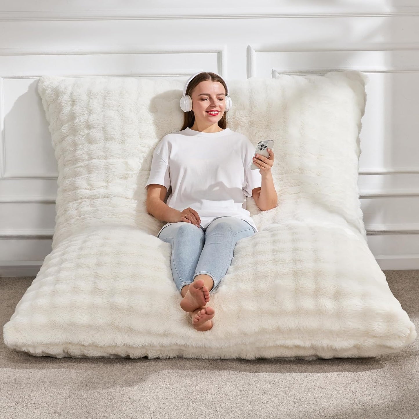 Giant Bean Bag Chair with Bubble Cover for Ultimate Comfort