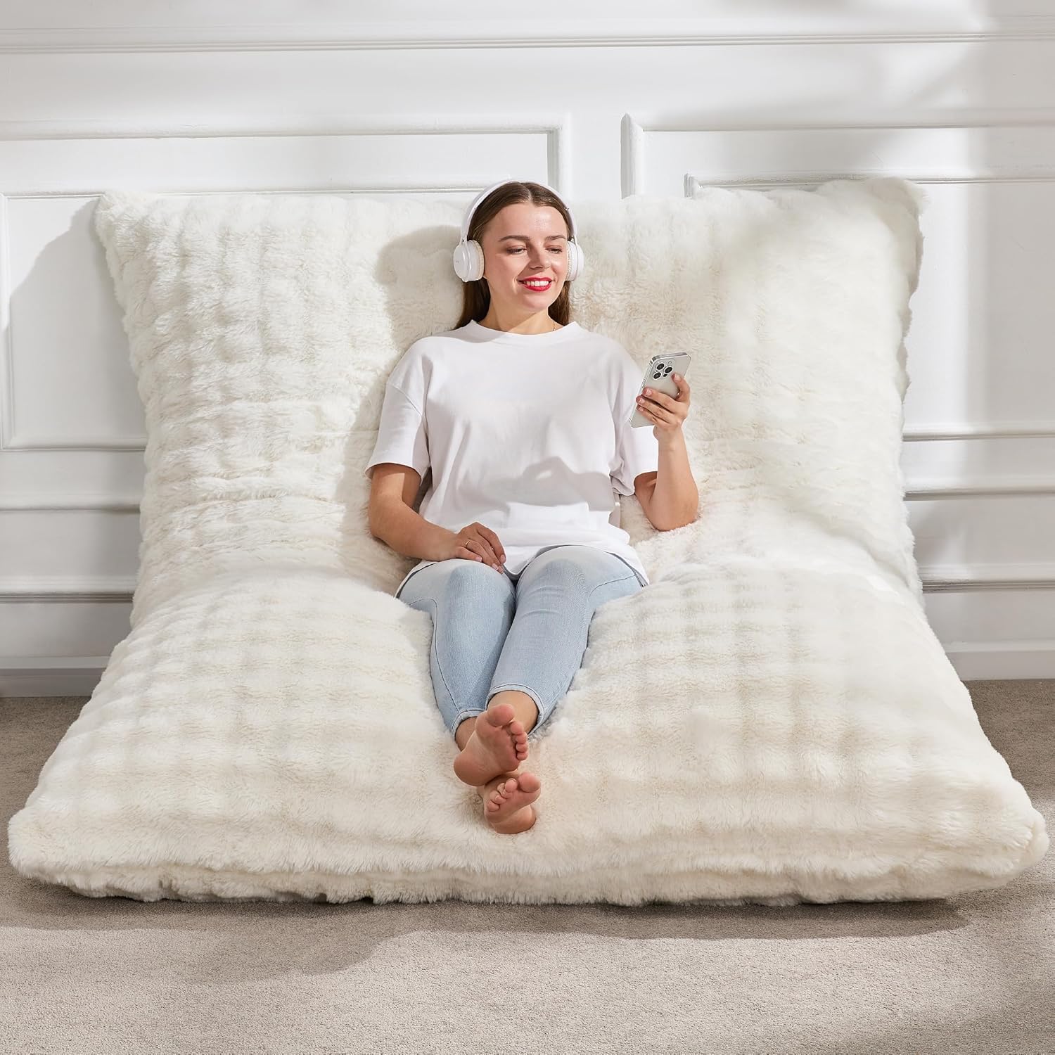 Giant Bean Bag Chair with Bubble Cover for Ultimate Comfort