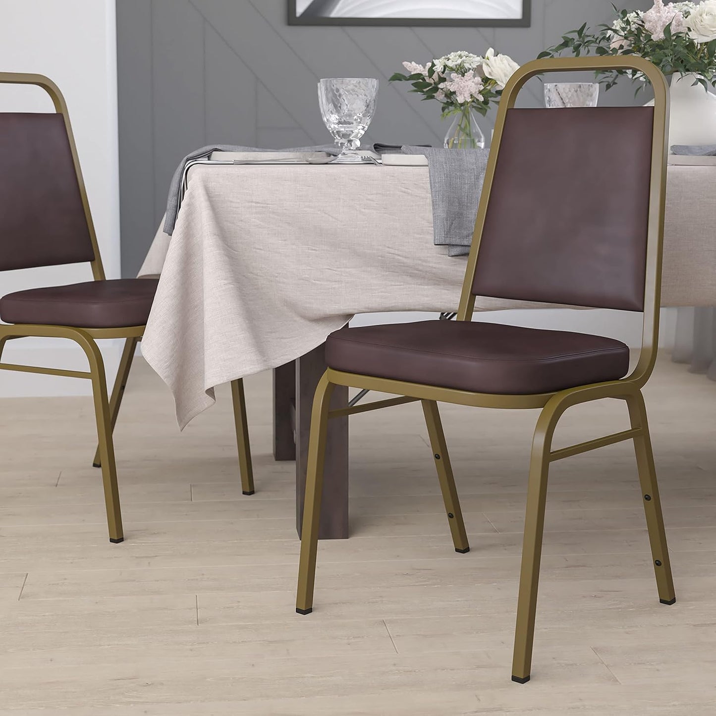 Trapezoidal Back Vinyl Stackable Banquet Chair for Events