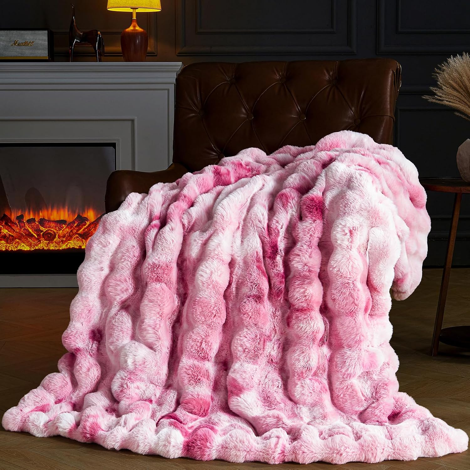 Faux Fur Throw Blanket for Couch - Soft Warm Cozy Shaggy Design