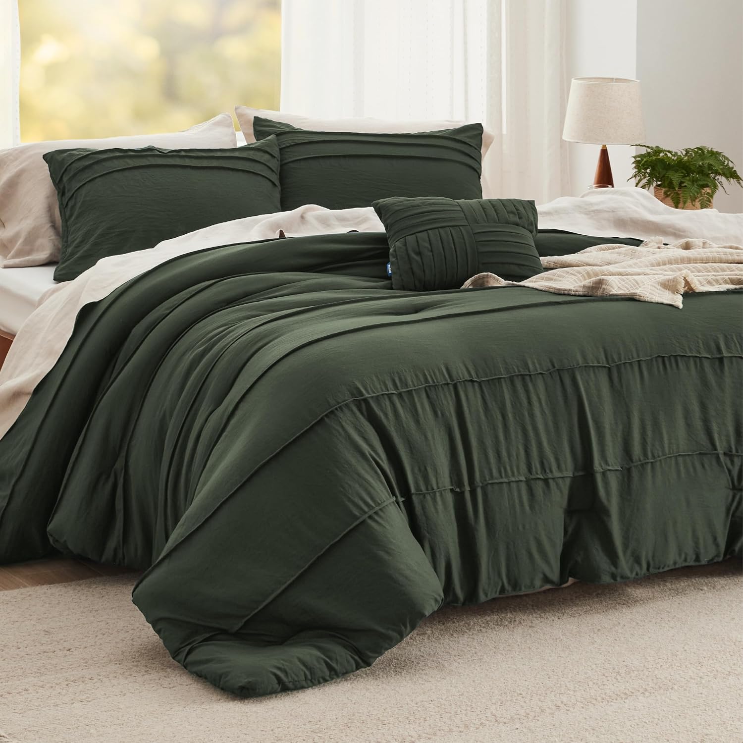 Bedsure Queen Comforter Set - Elegant Olive Green Bedding