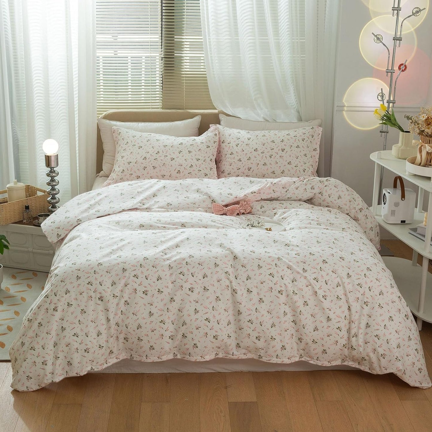 Mixinni Queen Comforter Set with Pink White Floral Design