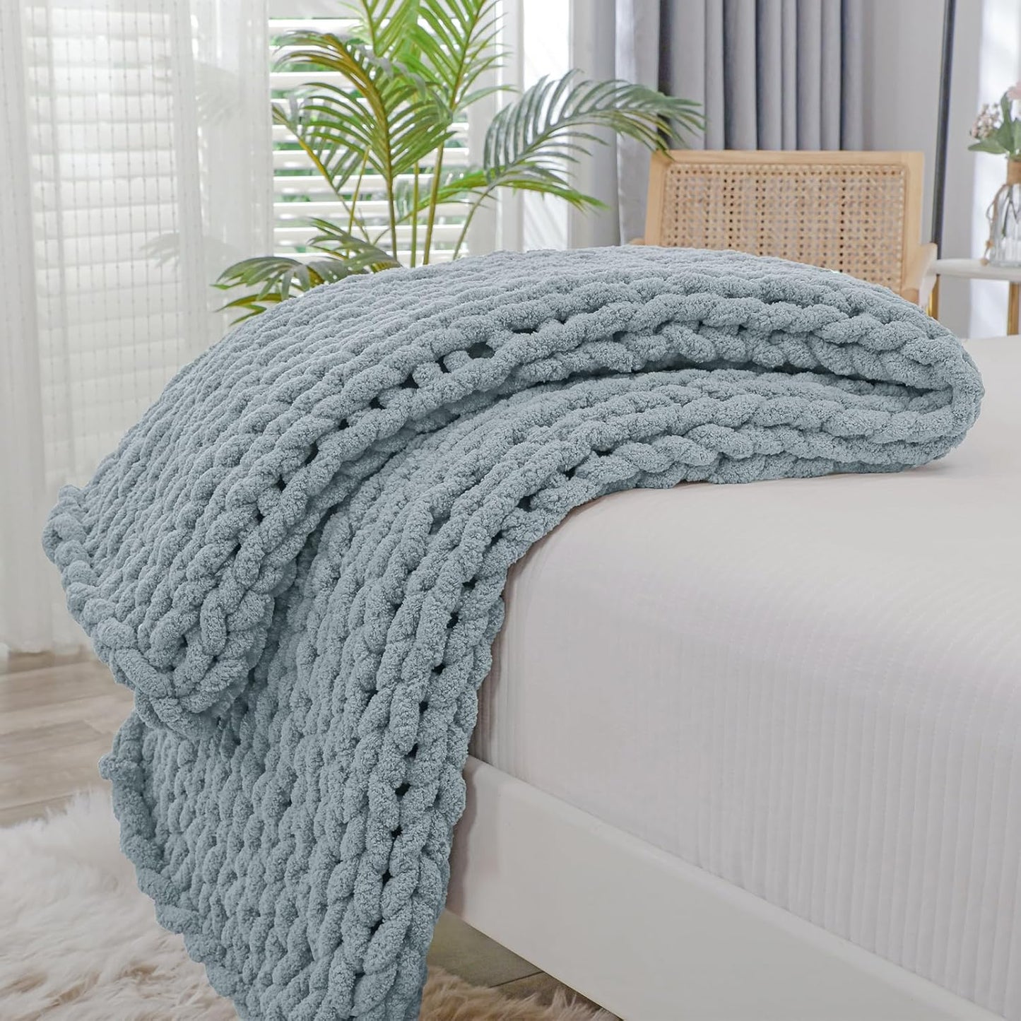 Bigacogo Chunky Knit Throw Blanket for Couch, Cozy Soft Design