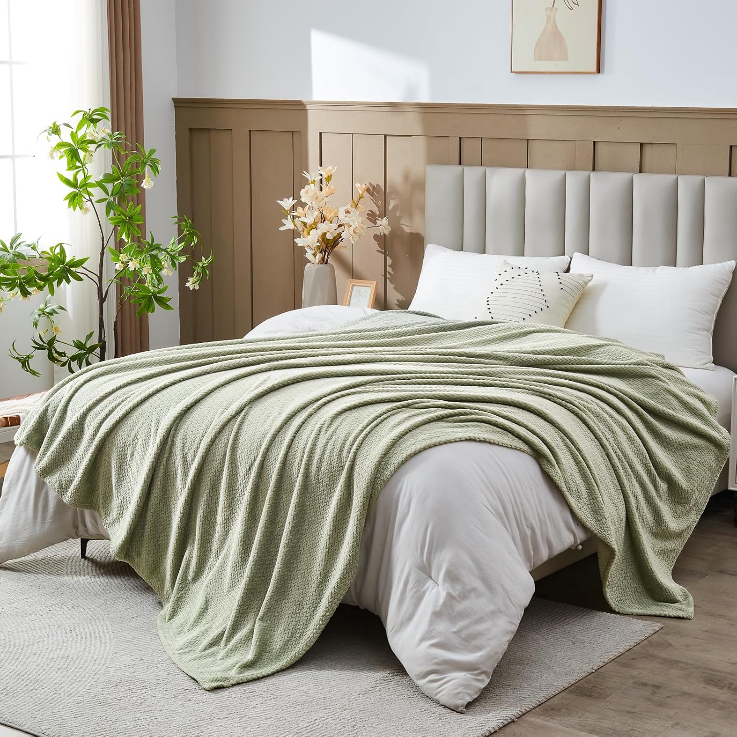 Super Soft King Blanket Sage Green Premium Silky Flannel Fleece