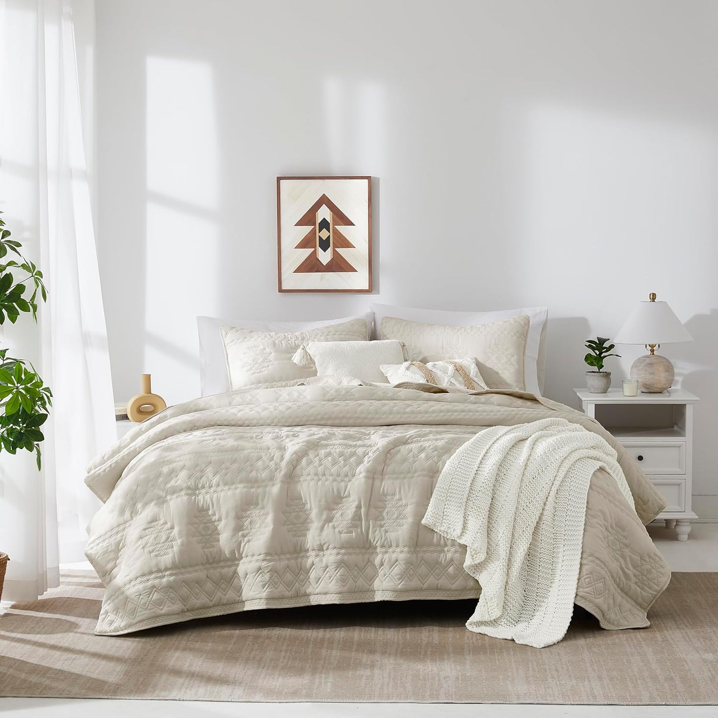 Beige Boho Queen Size Quilt Bedding Set for All Seasons