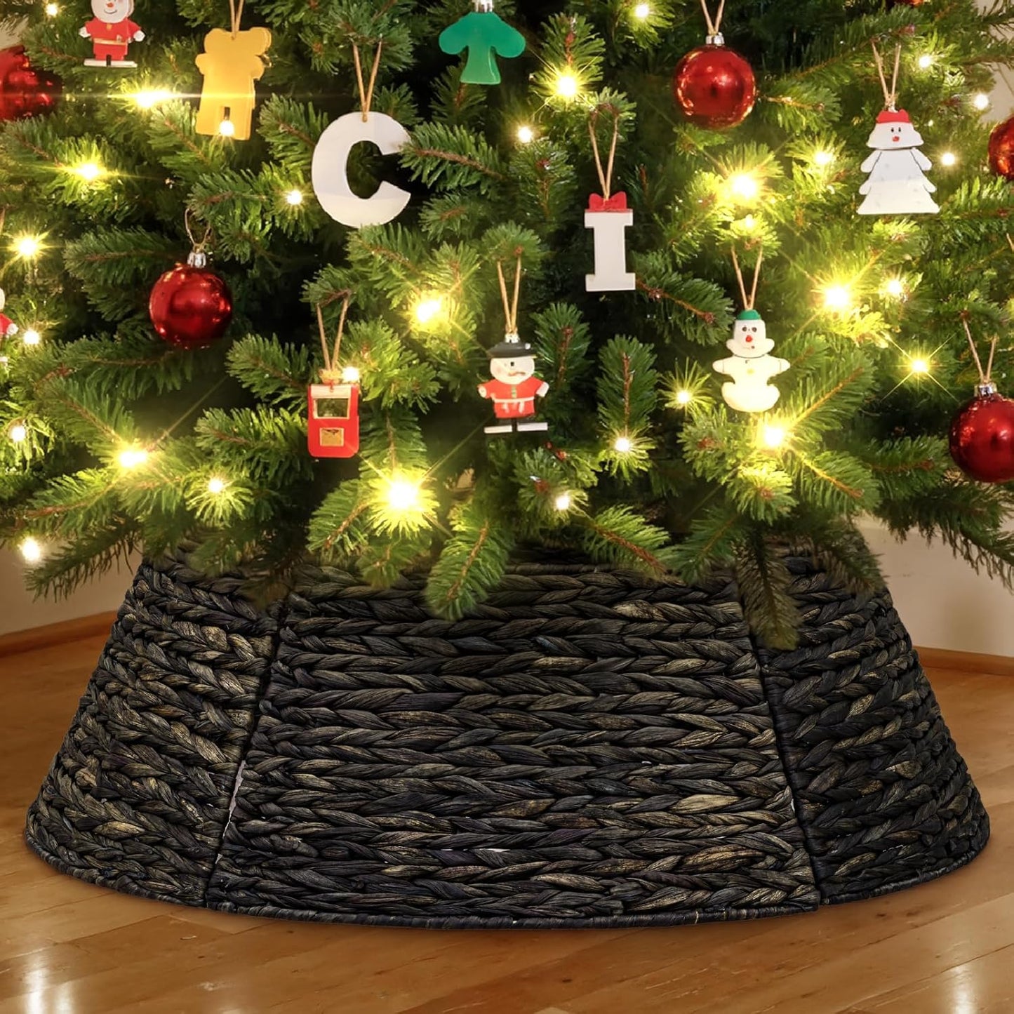 Natural Rattan Christmas Tree Collar for Rustic Holiday Decor