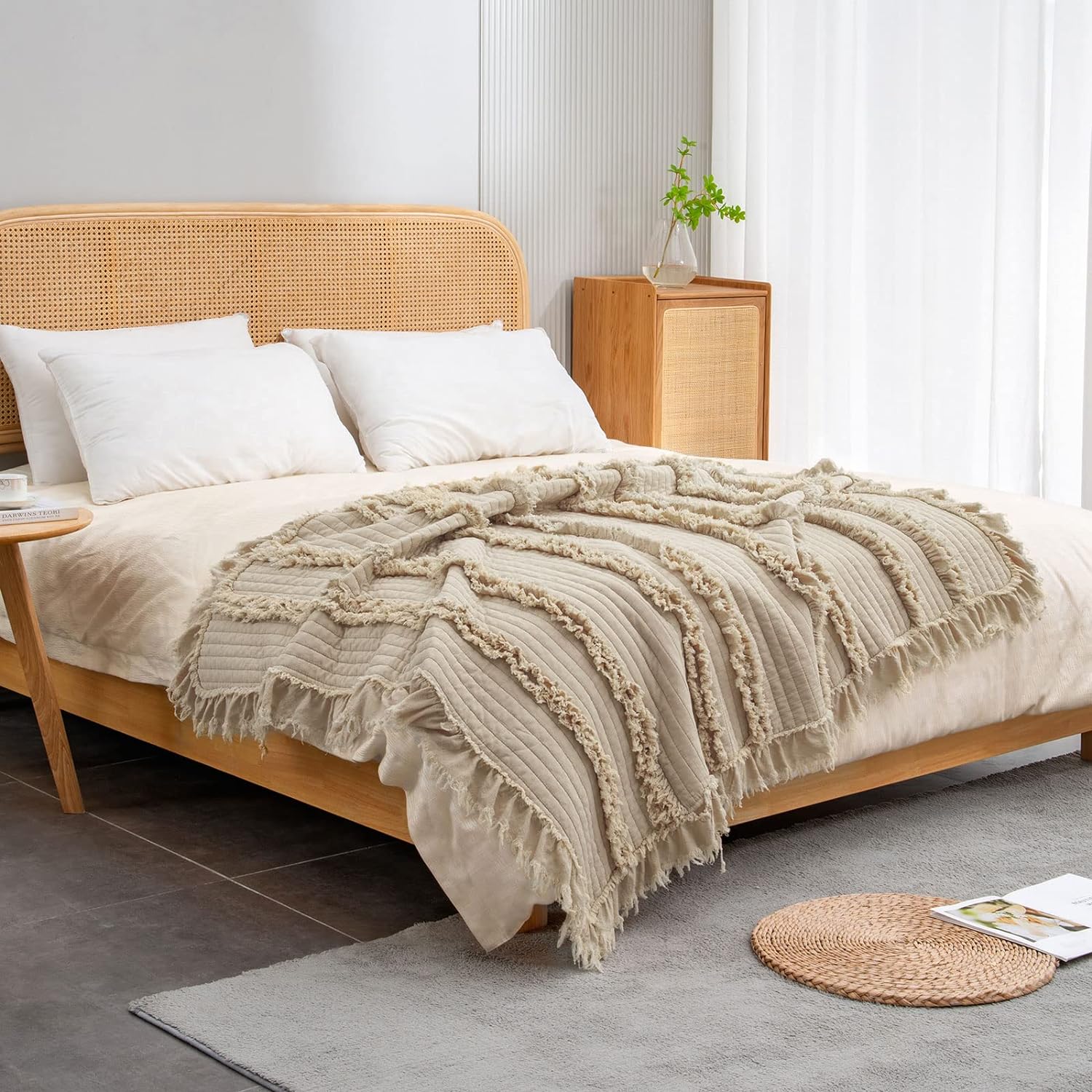 Ultra Soft Pre-Washed Quilted Boho Beige Queen Size Blanket