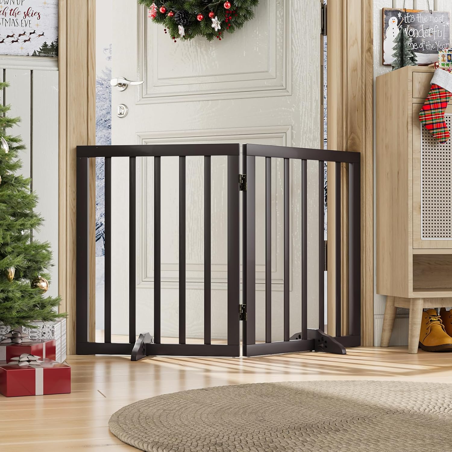 Freestanding Foldable Dog Gate for Indoor Use - Stylish and Durable