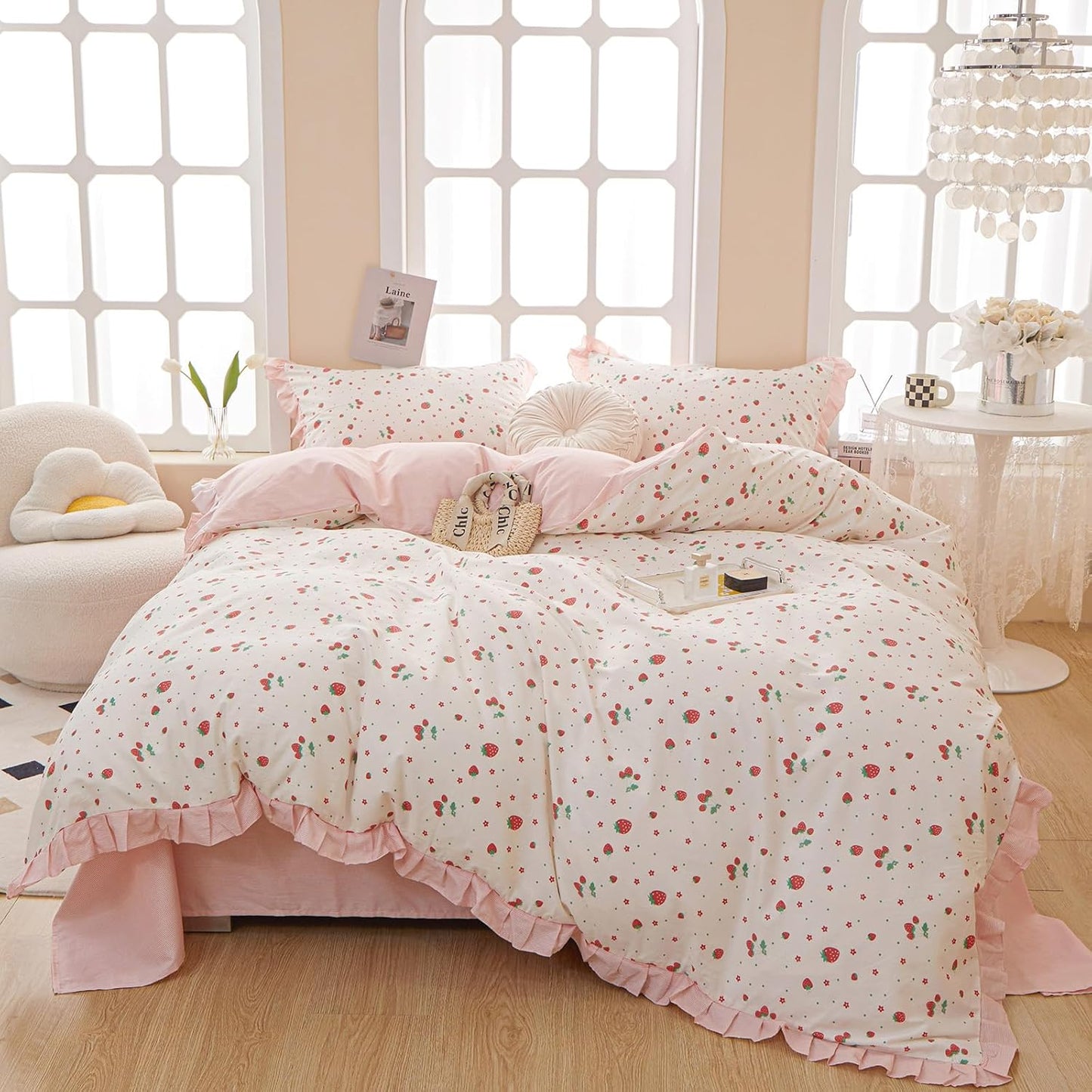 Kawaii Strawberry Comforter Set Queen for Cozy Bedroom Vibes