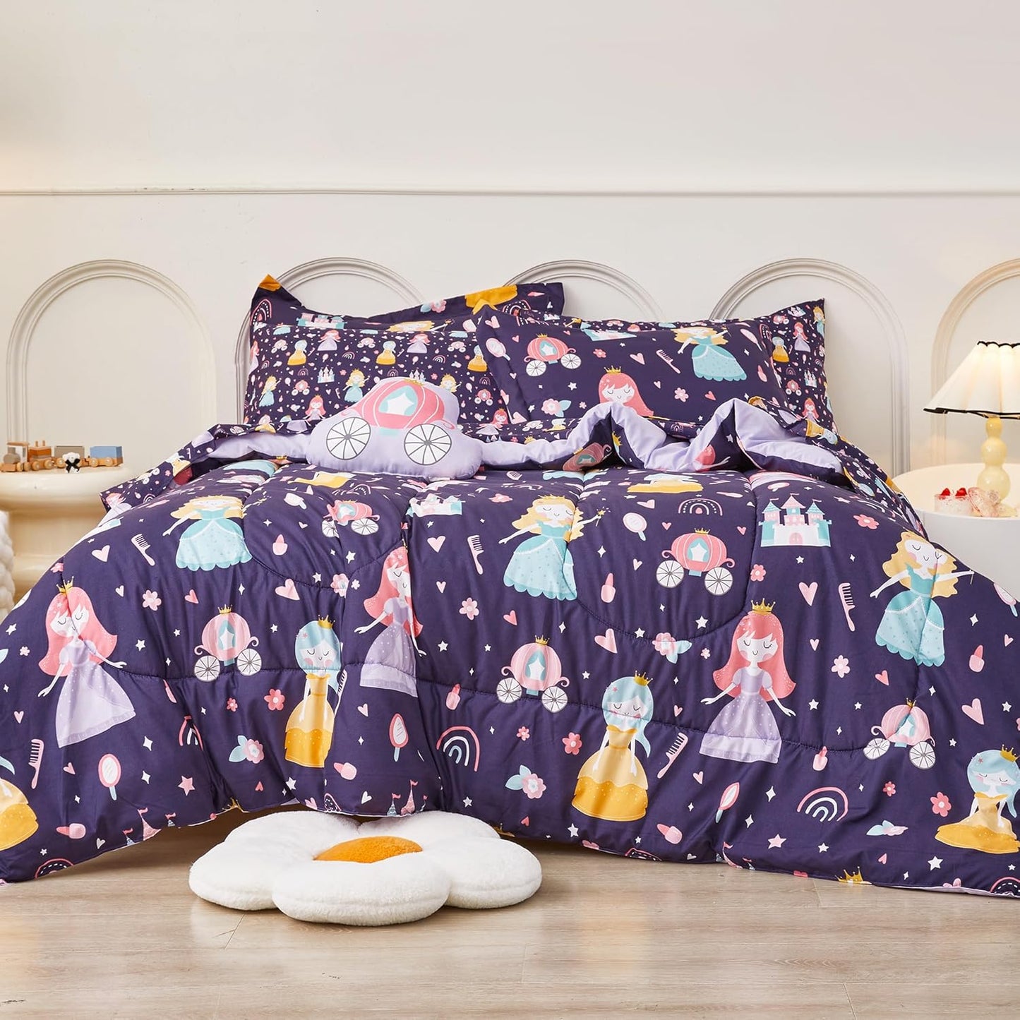 Mooreeke Full Size Comforter Set for Kids with Castle Design