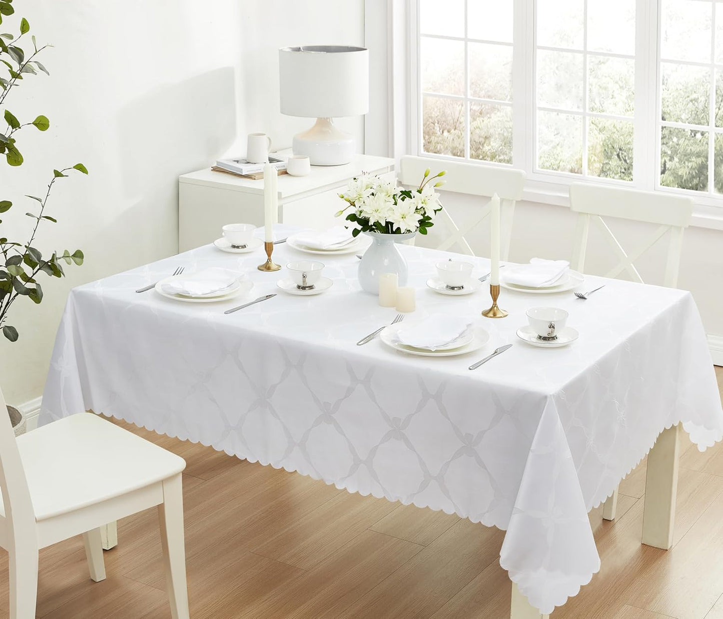 Newbridge Ribbons and Bows Damask Tablecloth for Holiday Dining