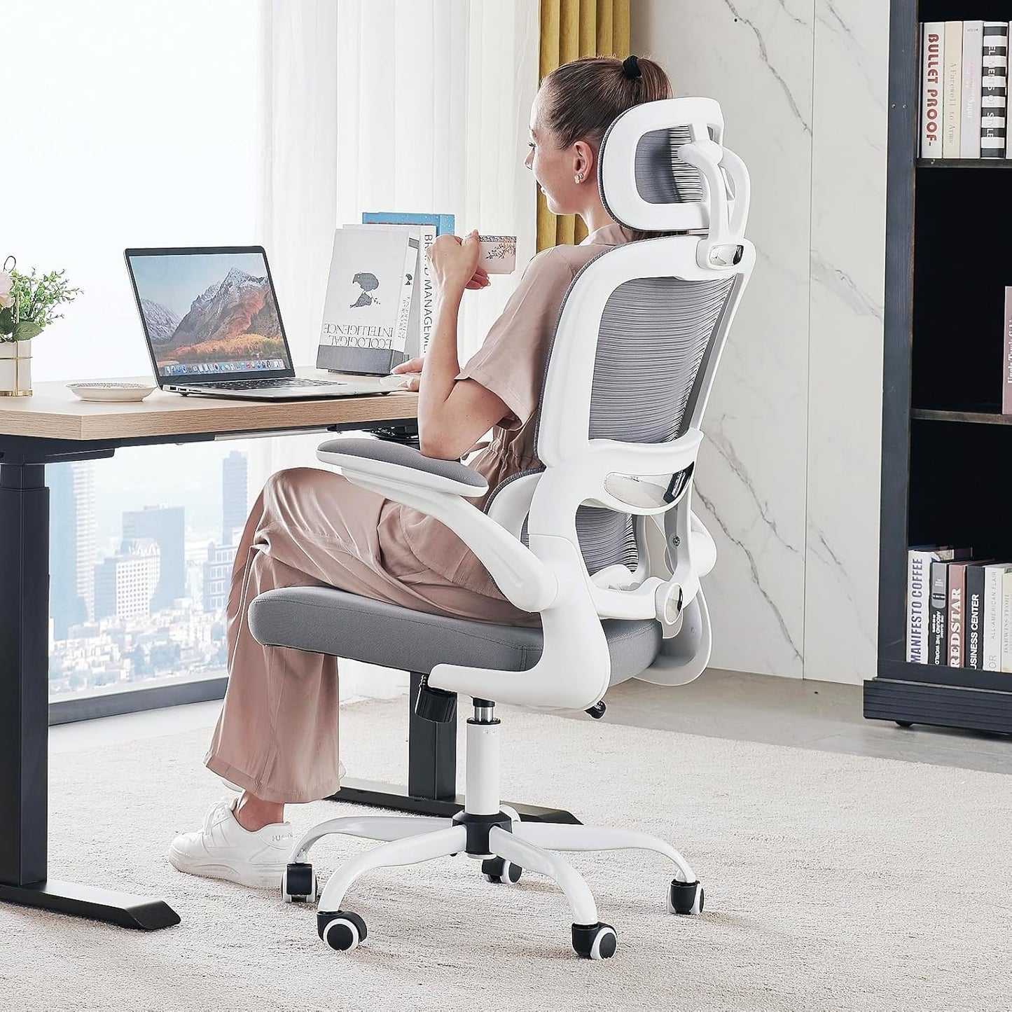 330 LBS Ergonomic Office Chair for Comfortable Long Hours - White