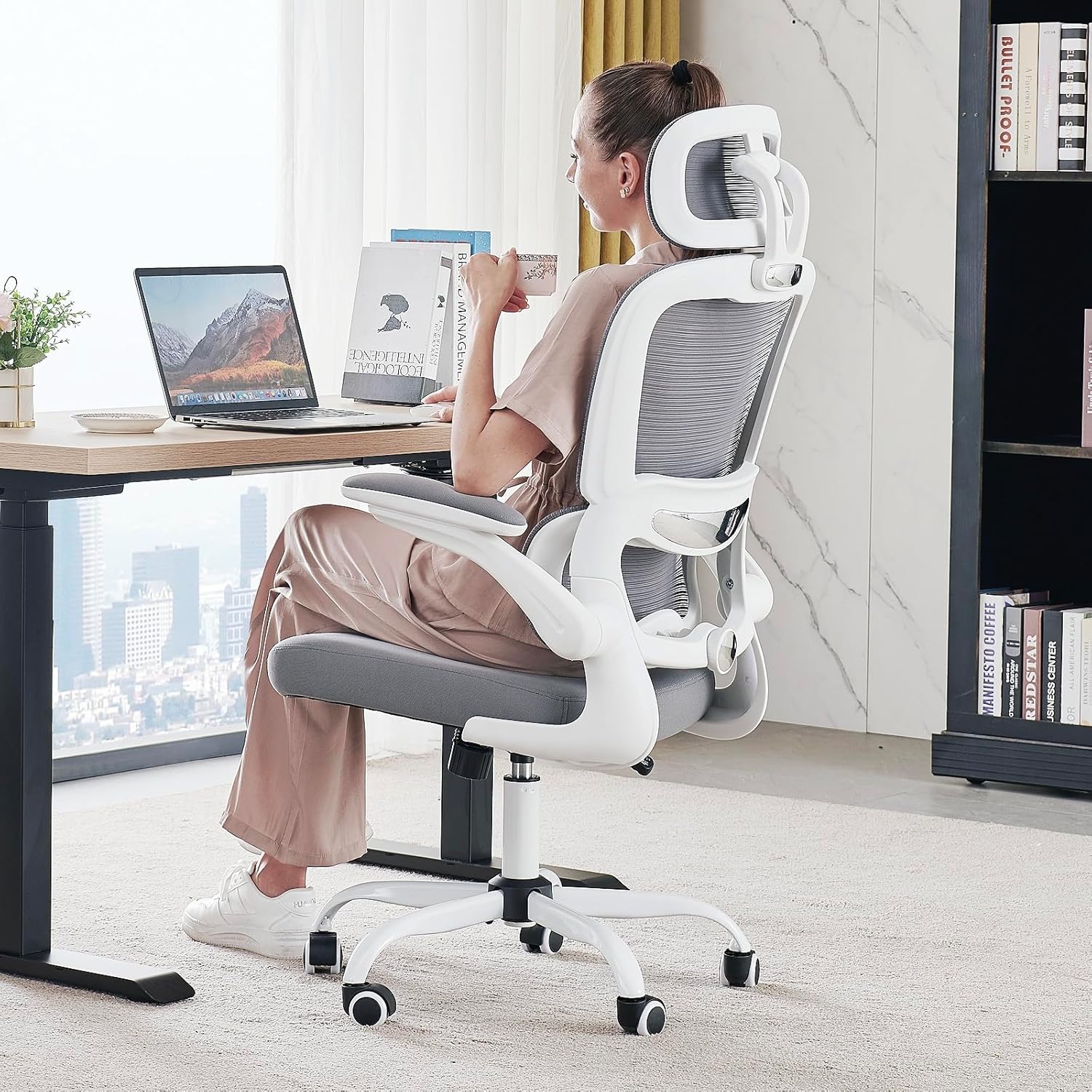 330 LBS Ergonomic Office Chair for Comfortable Long Hours - White