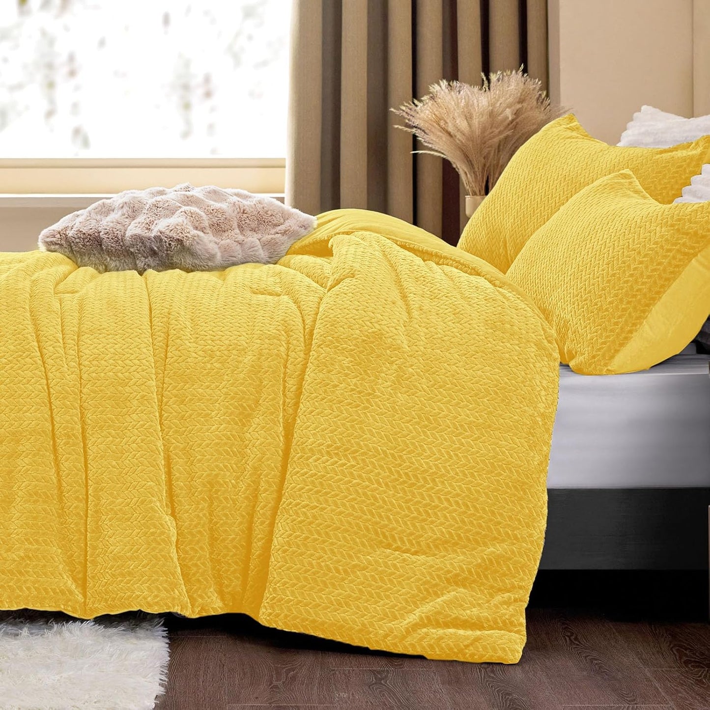 Fluffy Queen Comforter Set with Furry Yellow Leaves Pattern