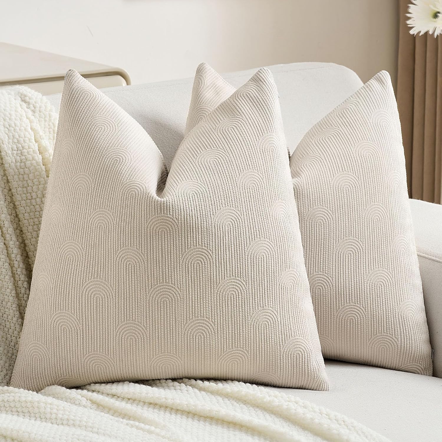 FUTEI Beige Chenille Decorative Throw Pillow Covers for Cozy Decor
