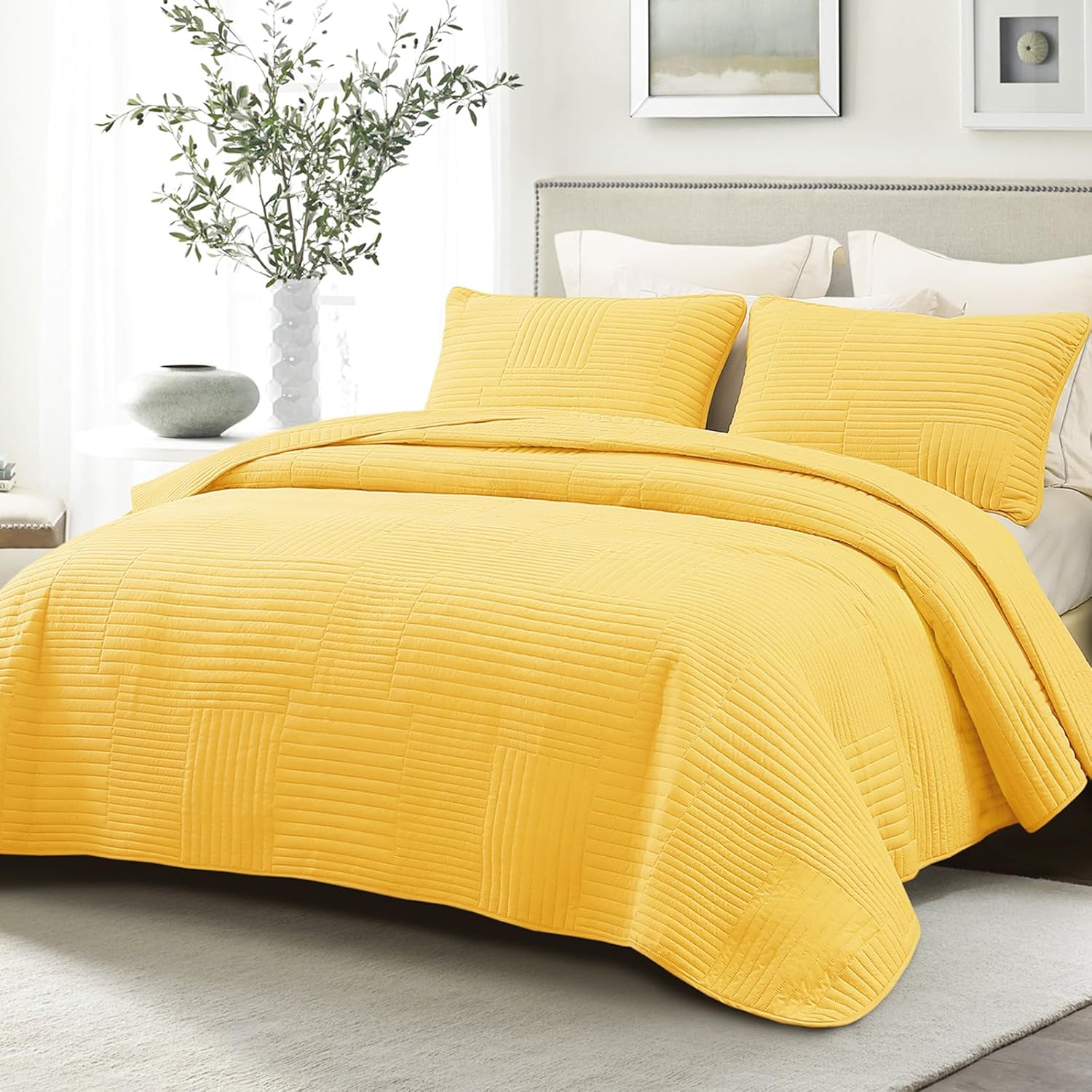 Ultra Soft California King Quilt Set for All Seasons Bedding