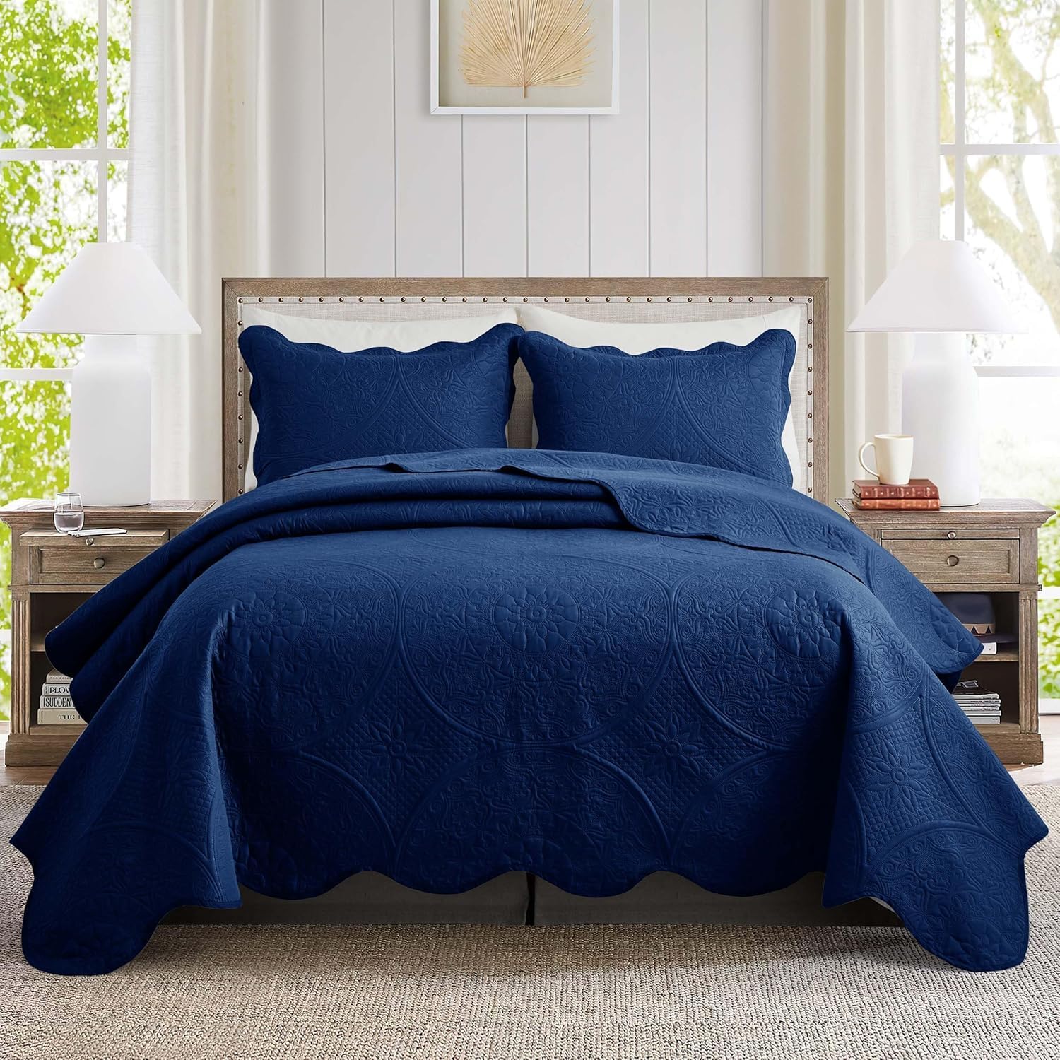 Twin Quilt Bedding Set with Floral Embossed Design for Comfort