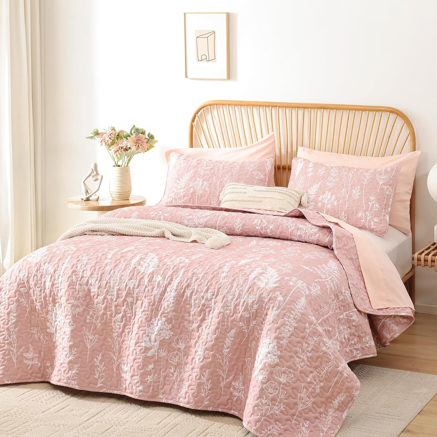 Botanical Pink Quilt Set Queen Size with Floral Pattern Comforter