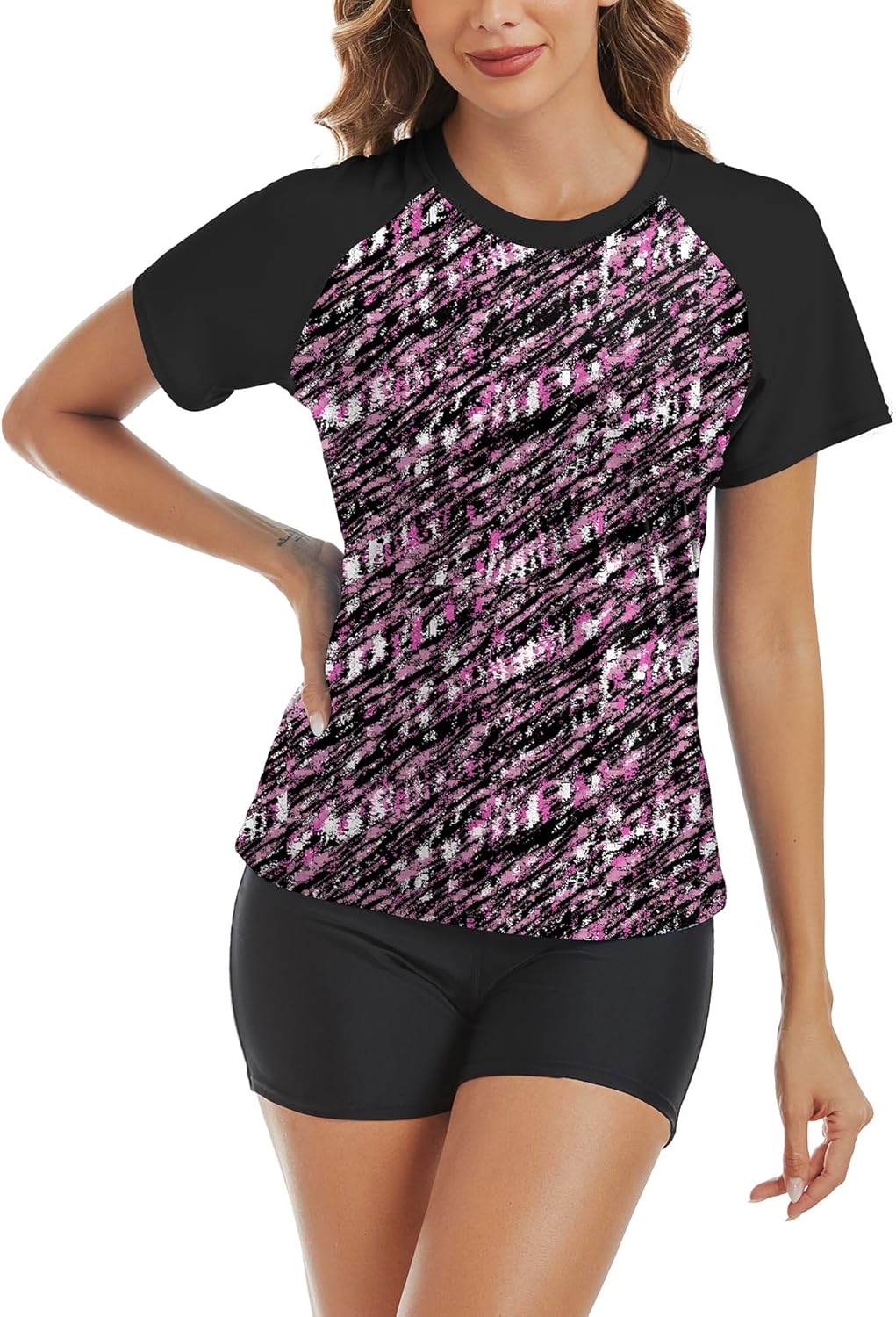 Bonneuitbebe Women's 2 Piece Rash Guard Swim Shirt & Boyshorts
