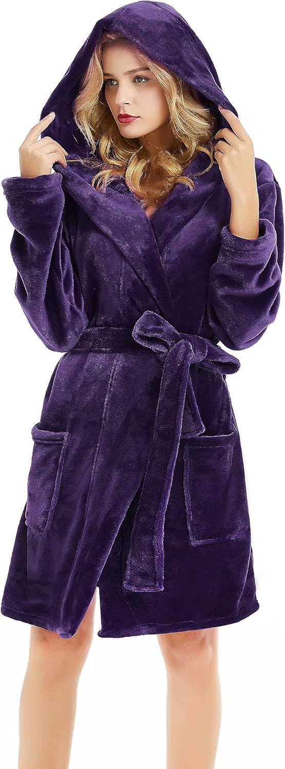 U2SKIIN Women Hooded Fleece Robe for Ultimate Comfort