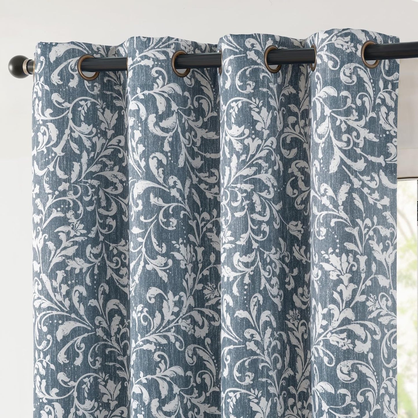 jinchan Blackout Curtains for Bedroom with Vintage Floral Design