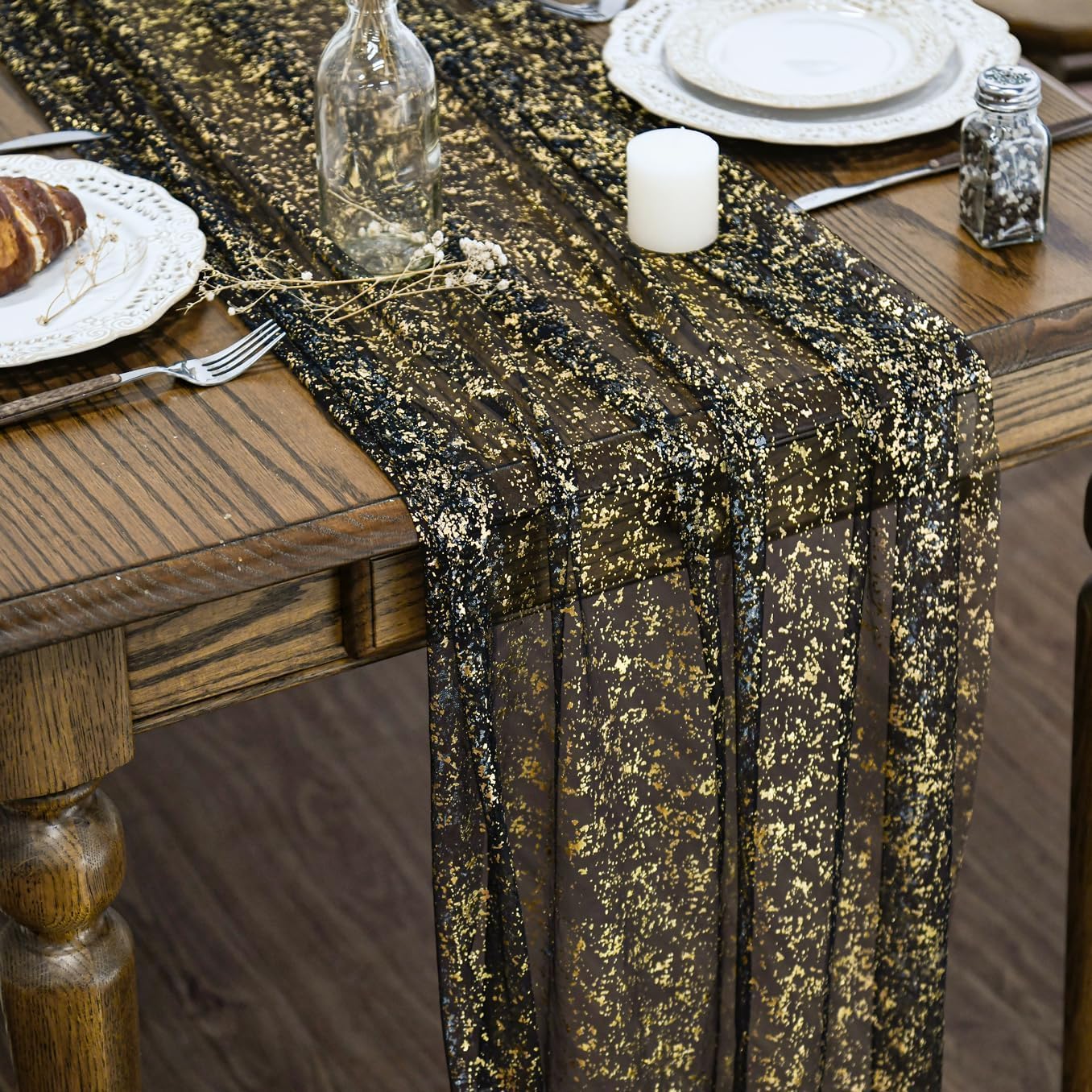 Artoid Mode Black Gold Gauze Table Runner for Elegant Decor
