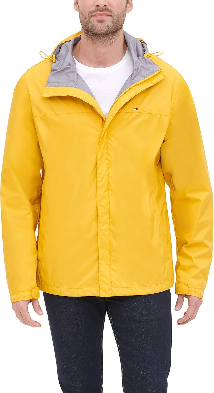 Tommy Hilfiger Men's Lightweight Waterproof Hooded Jacket Review