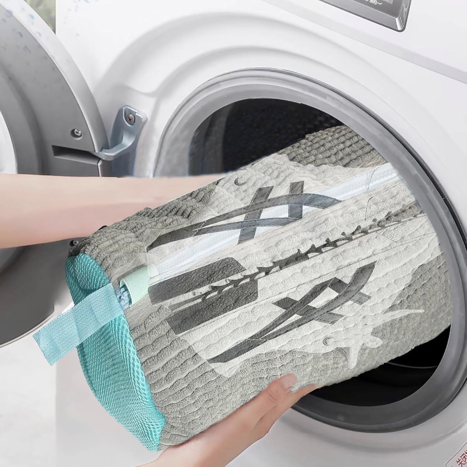Mesh Sneaker Wash Bag - Keep Your Shoes Fresh!