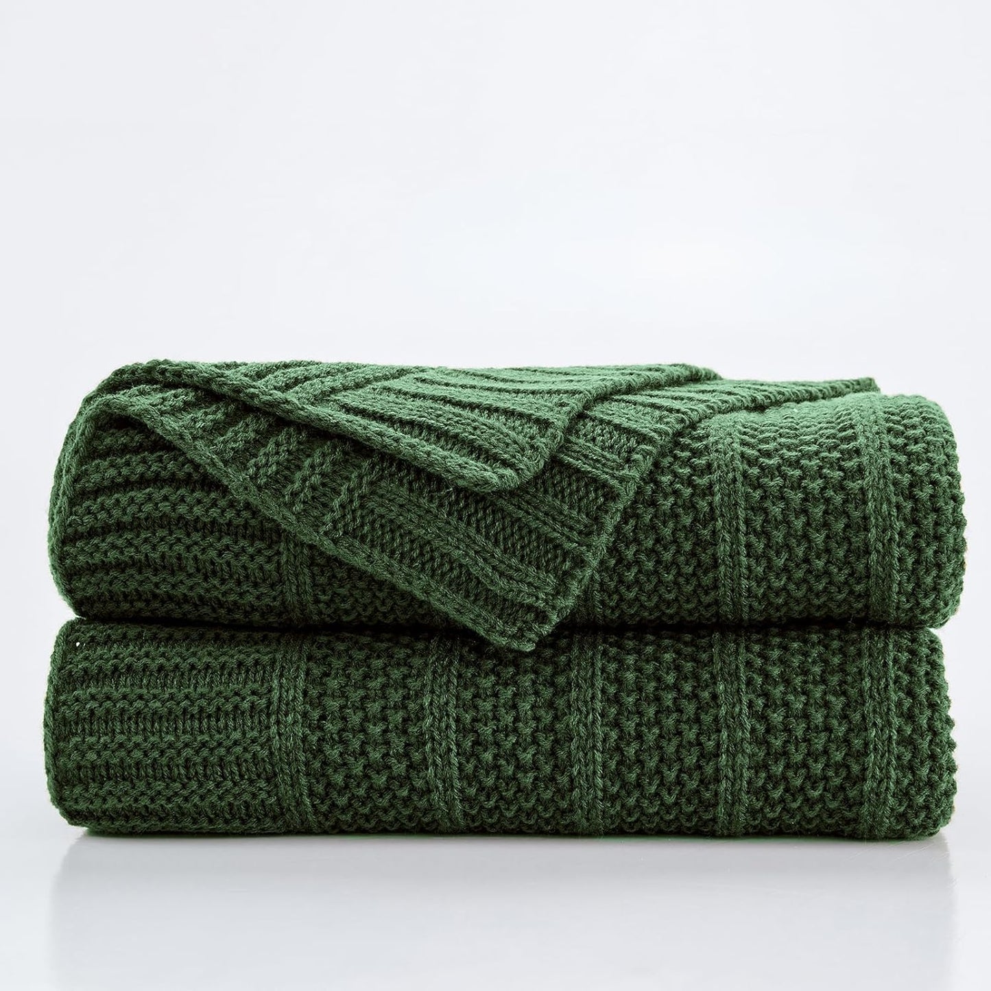 Douceur Christmas Green Throw Blanket for Cozy Living Room Use