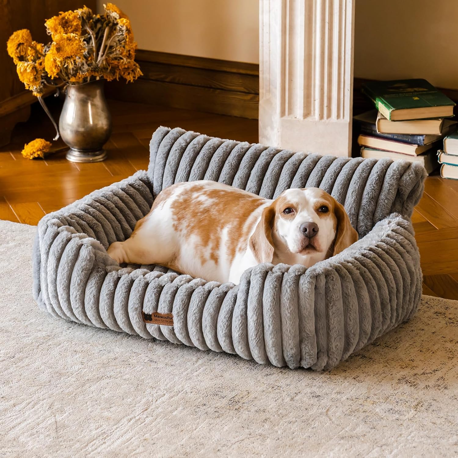 MEWOOFUN Dog Couch Bed for Small Dogs & Cats, Cozy Support