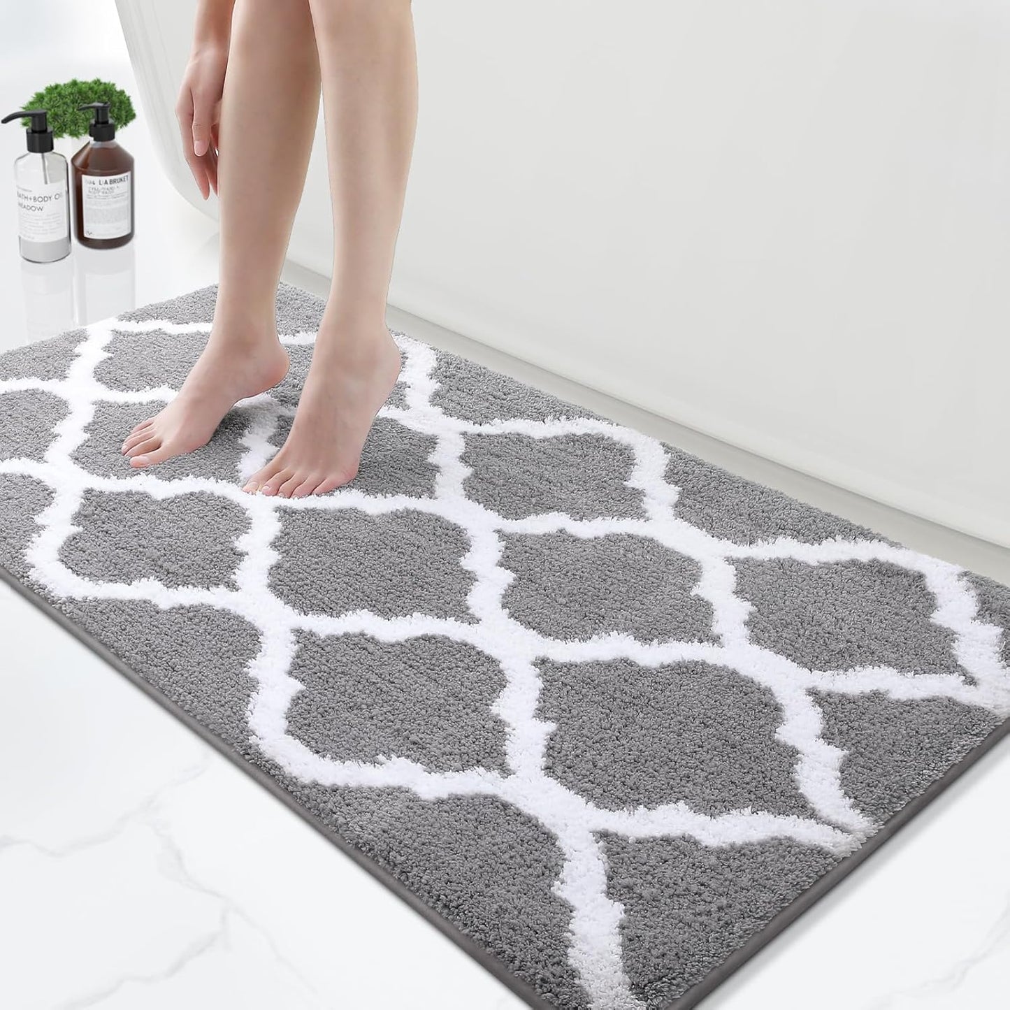 OLANLY Bathroom Rugs 47x24, Soft Microfiber Non-Slip Mat
