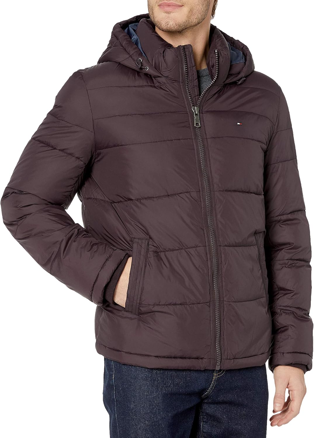 Tommy Hilfiger Men's Down Alternative Hooded Puffer Jacket Review