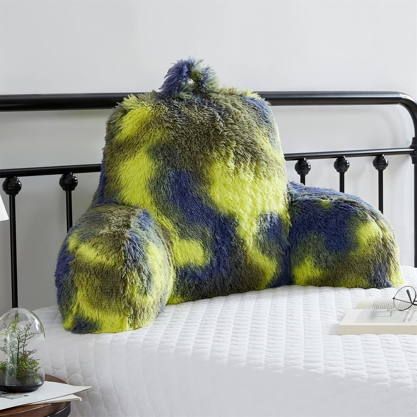 Fur Reading Pillow with Unique Camo Colors for Cozy Comfort