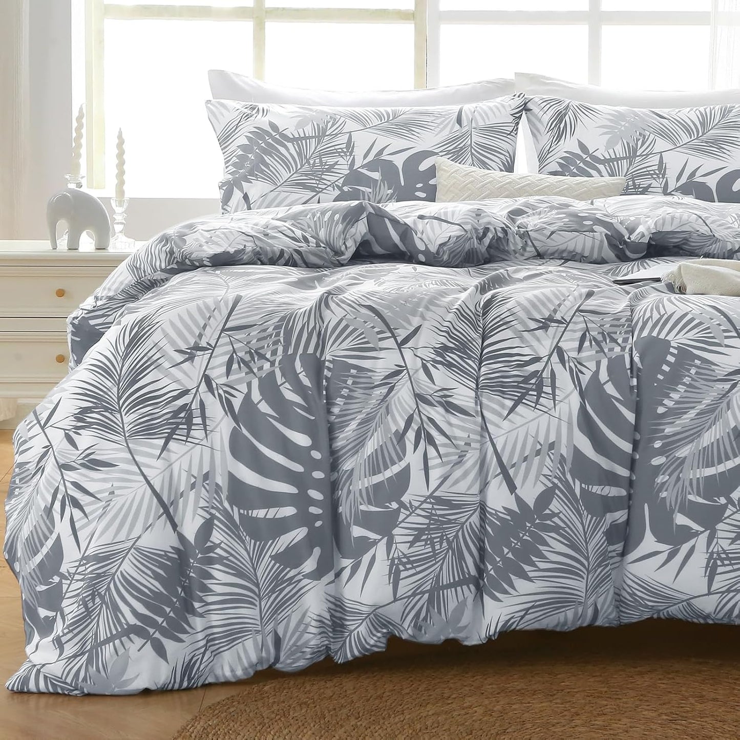 MUXHOMO King Size Duvet Cover Set with Reversible Floral Design