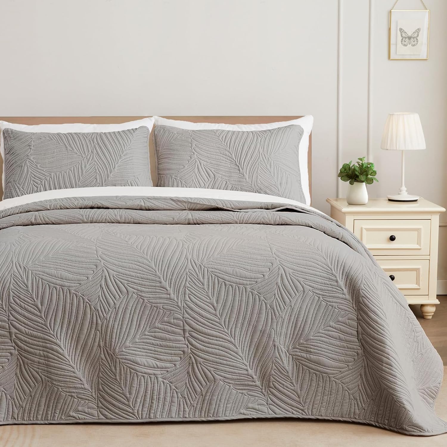 Exclusivo Mezcla California King Quilt Set for All Seasons