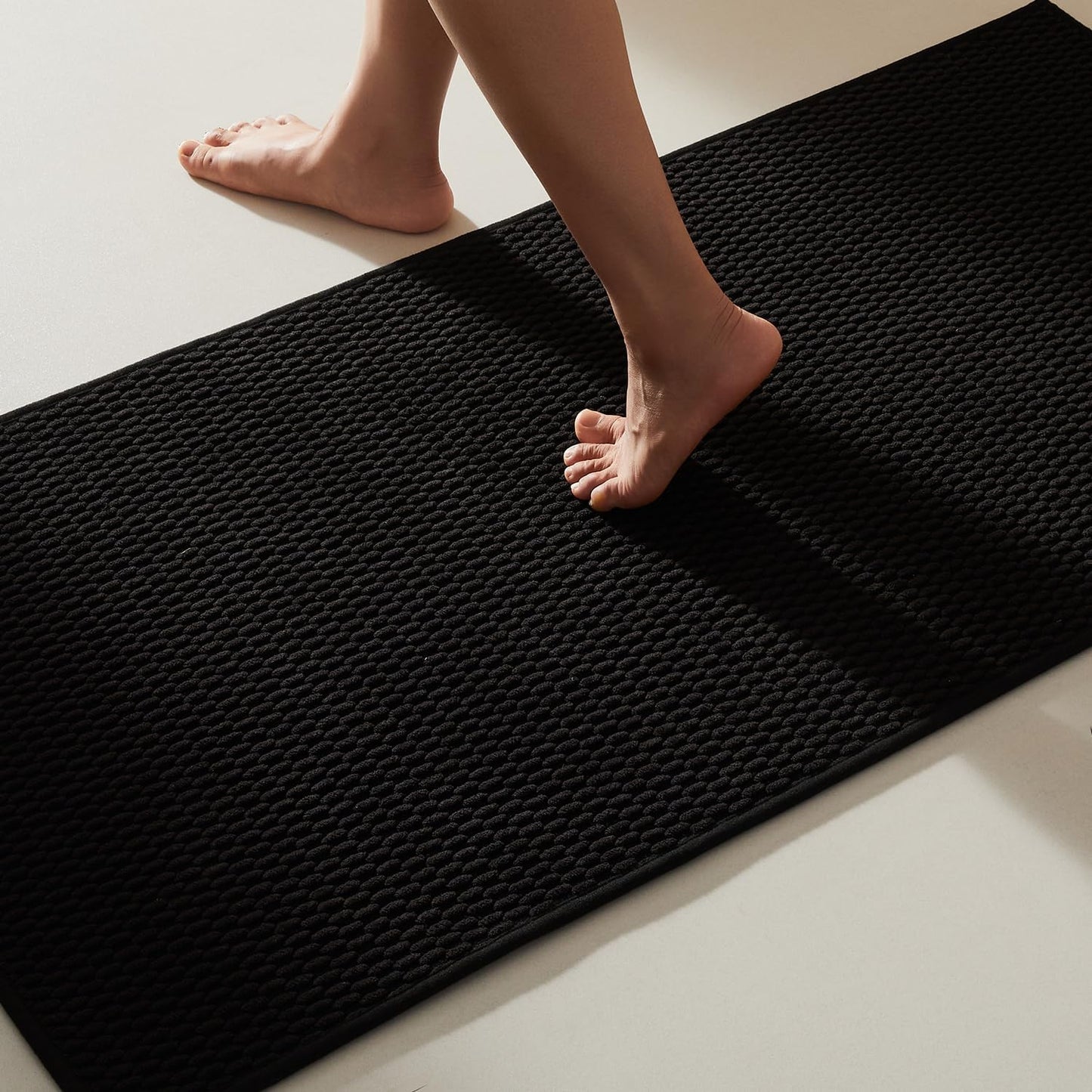 Black Bathroom Rugs Non Slip Washable for Luxurious Comfort