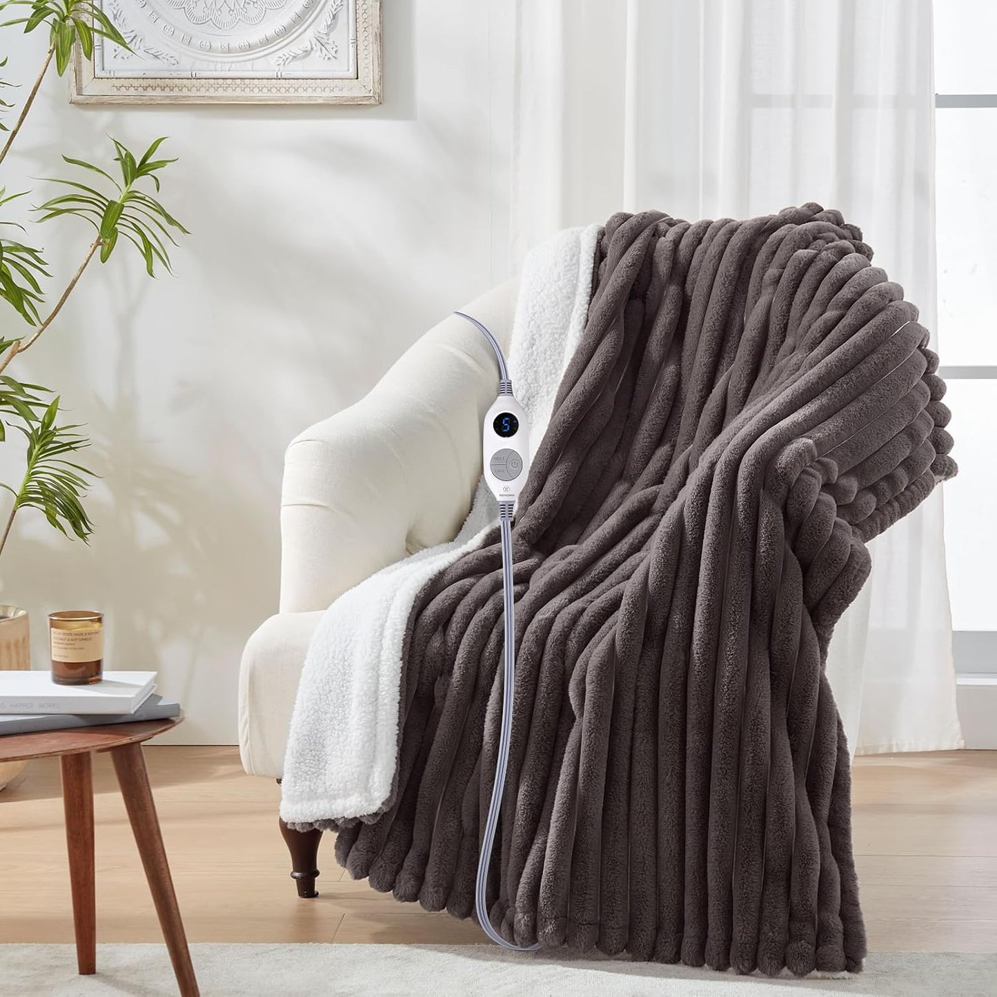 Westinghouse Heated Throw Blanket - Luxurious Faux Fur Comfort