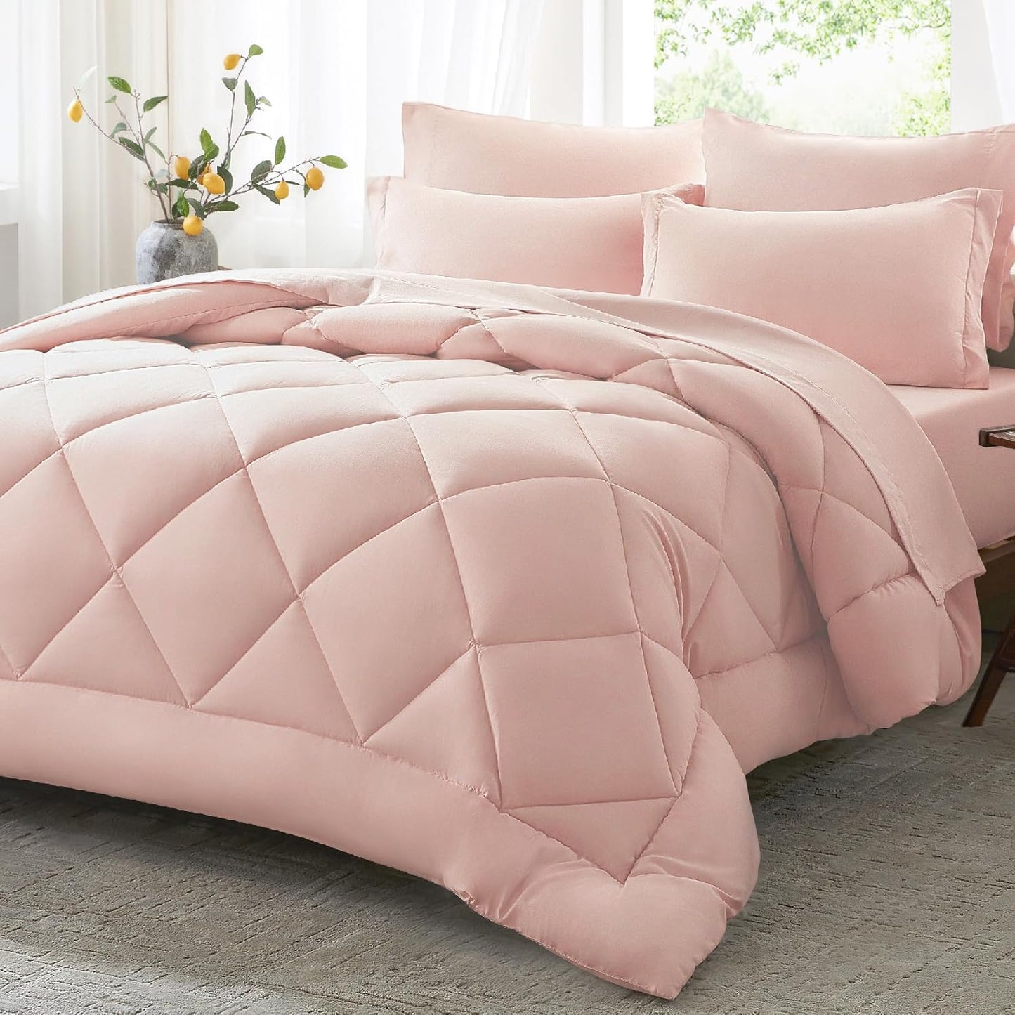 Anluoer Queen Comforter Set: Lightweight 7 Piece Bedding Set