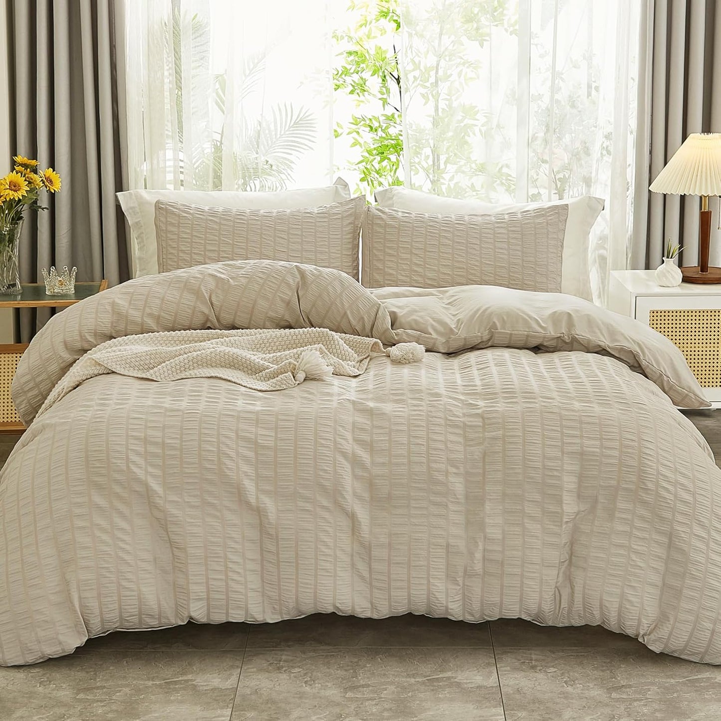 AveLom Beige Seersucker Duvet Cover Set Queen Size for Comfort