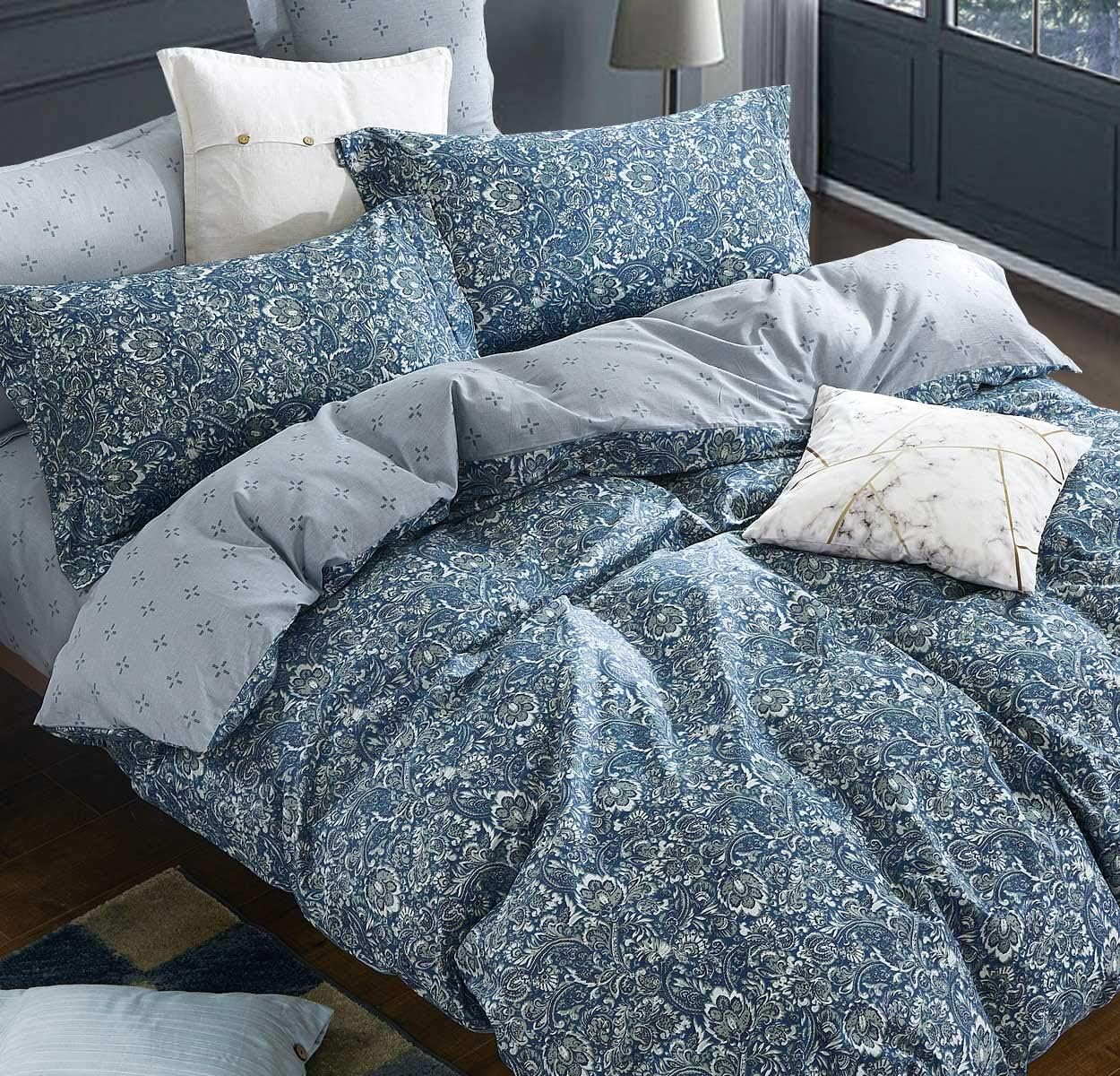 SLEEPBELLA Duvet Cover Queen with Elegant Paisley Design