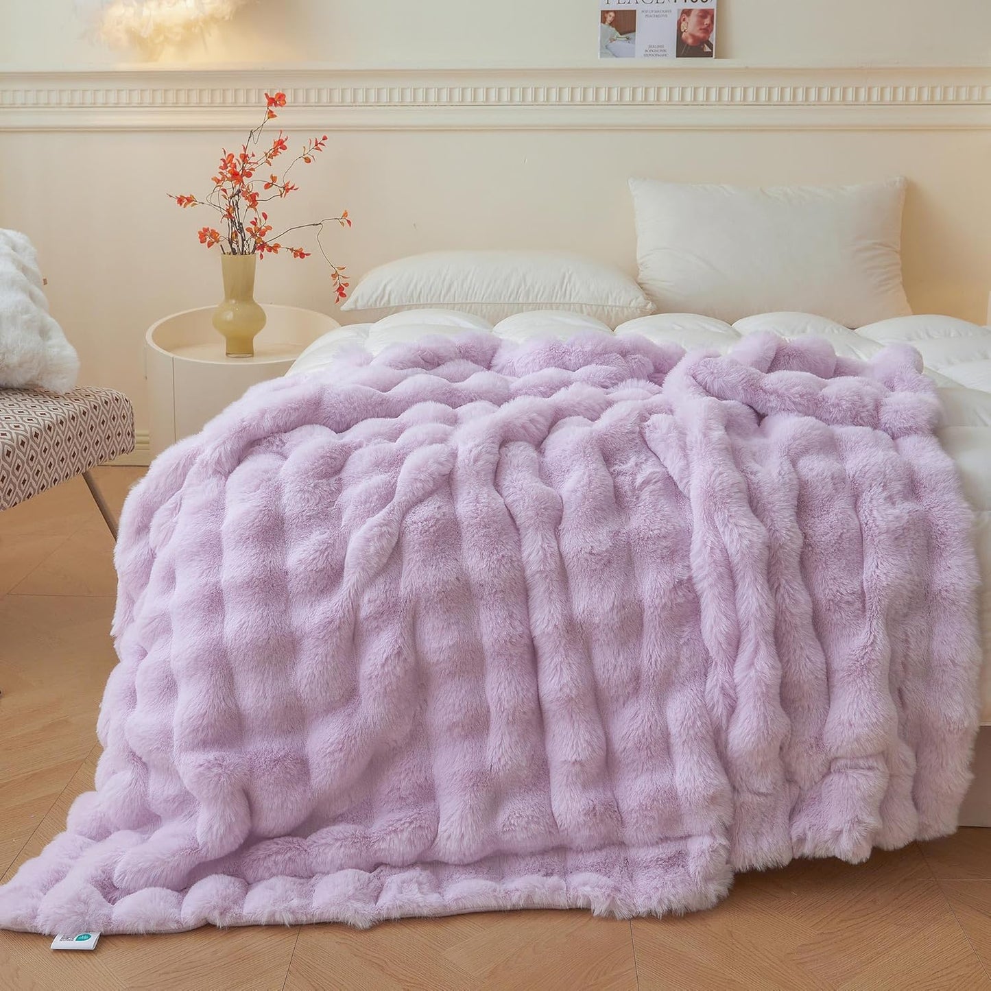 LIFEREVO Fluffy Faux Rabbit Fur Bubble Blanket for Cozy Comfort