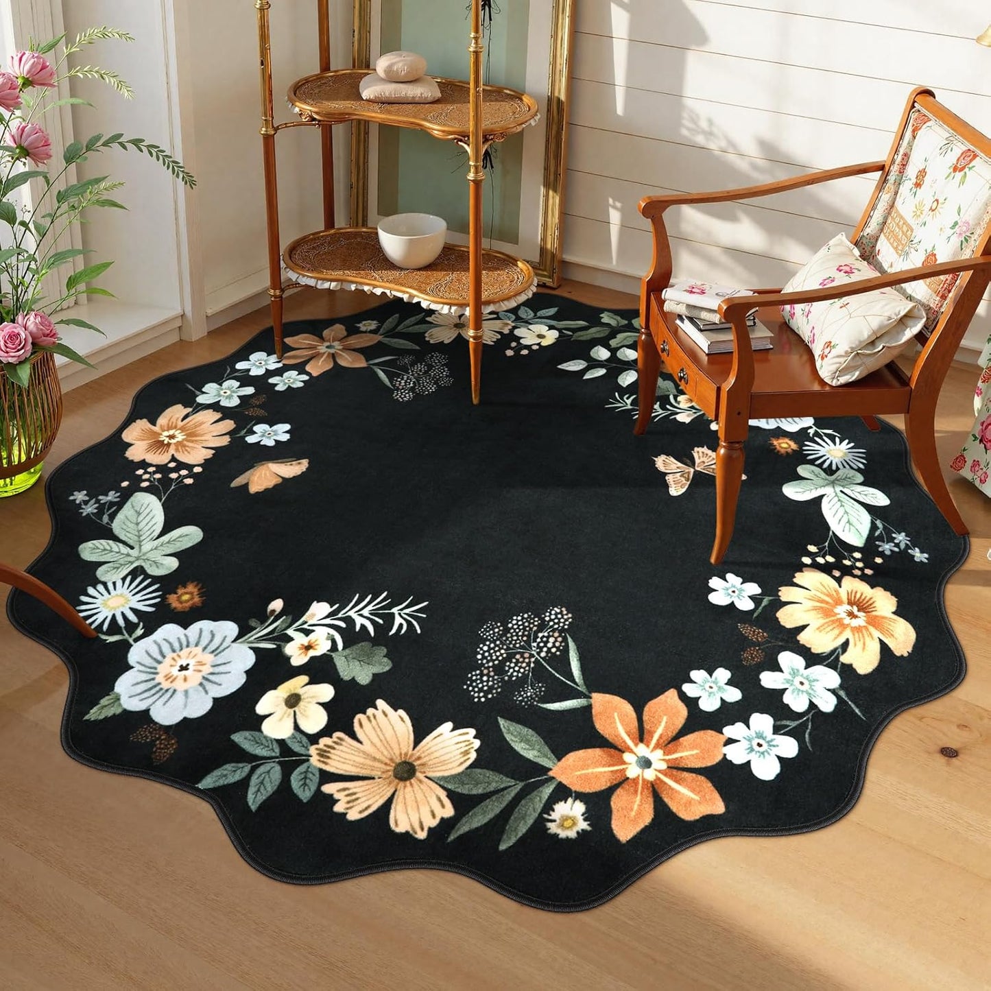 Lahome Floral Washable Round Area Rug for Cozy Spaces