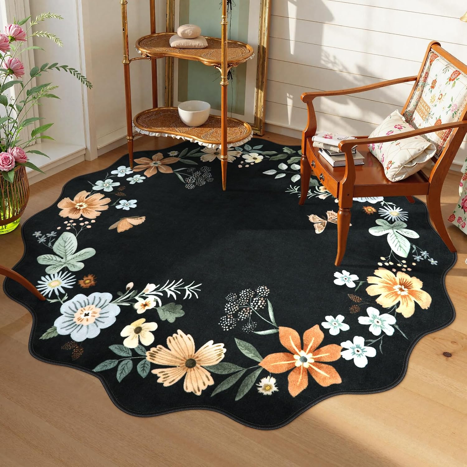 Lahome Floral Washable Round Area Rug for Cozy Spaces