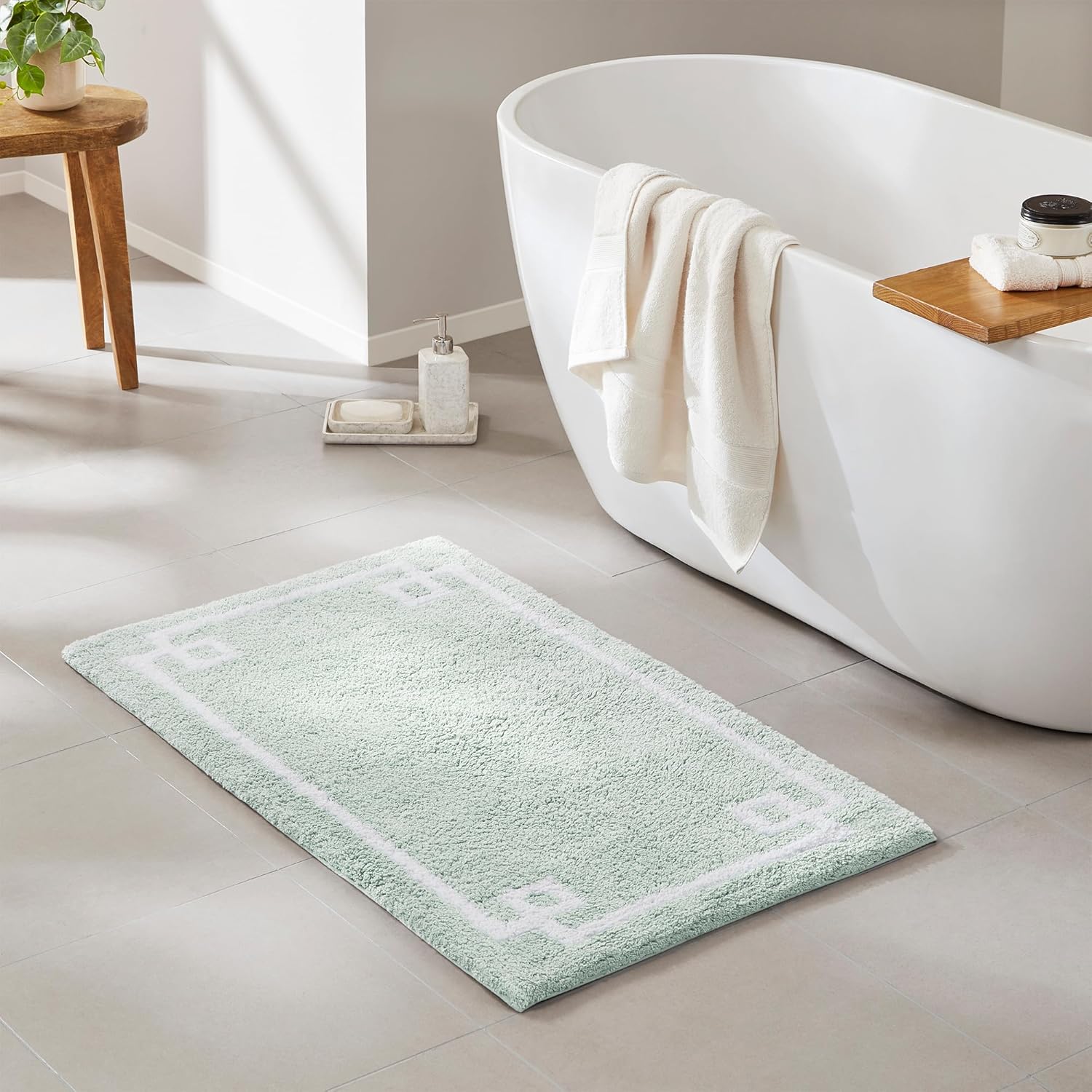 Madison Park Evan 100% Cotton Bathroom Rug for Luxurious Comfort